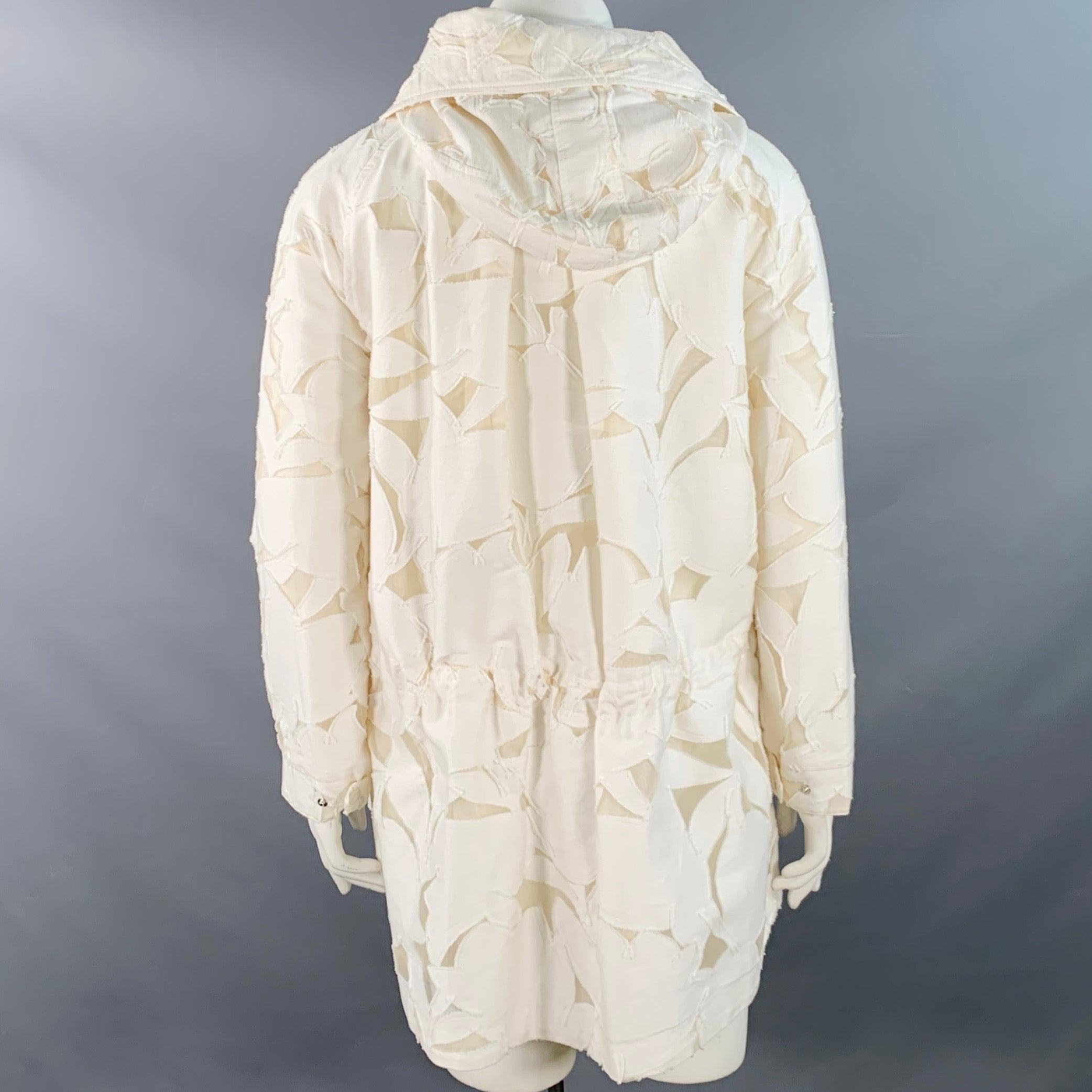 Moncler Taglia L Giacca Parka in Cotone e Seta Tagliata in Off White In condizioni ottime in vendita a San Francisco, CA