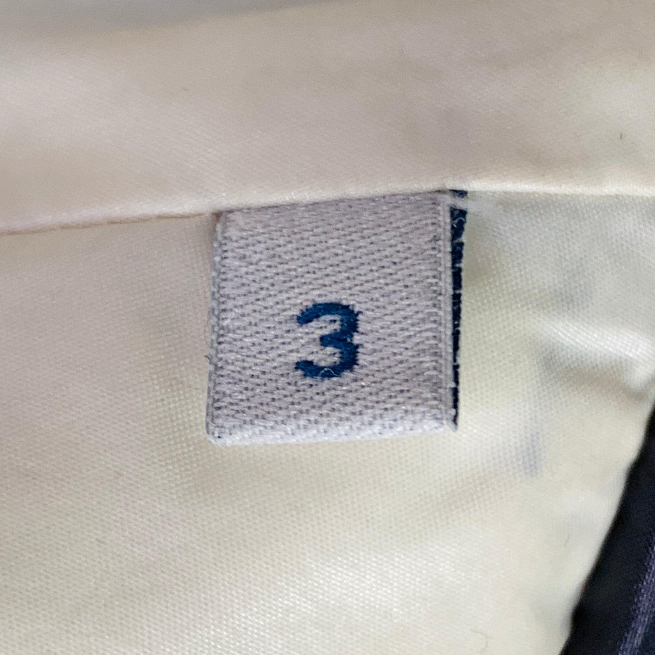 MONCLER Size M Quincy Black Quilted Snaps Jacket For Sale 2