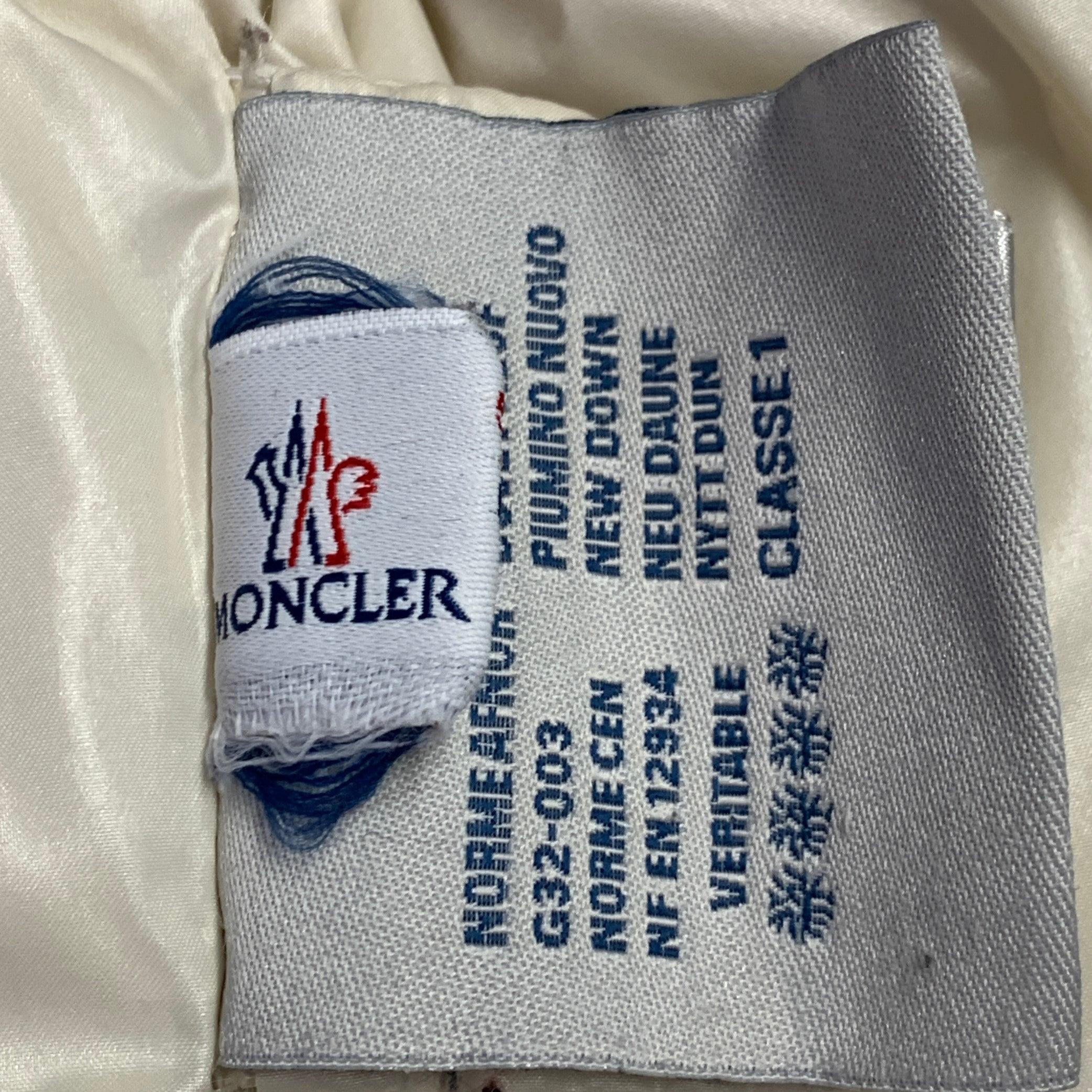 MONCLER Size M Quincy Black Quilted Snaps Jacket For Sale 3
