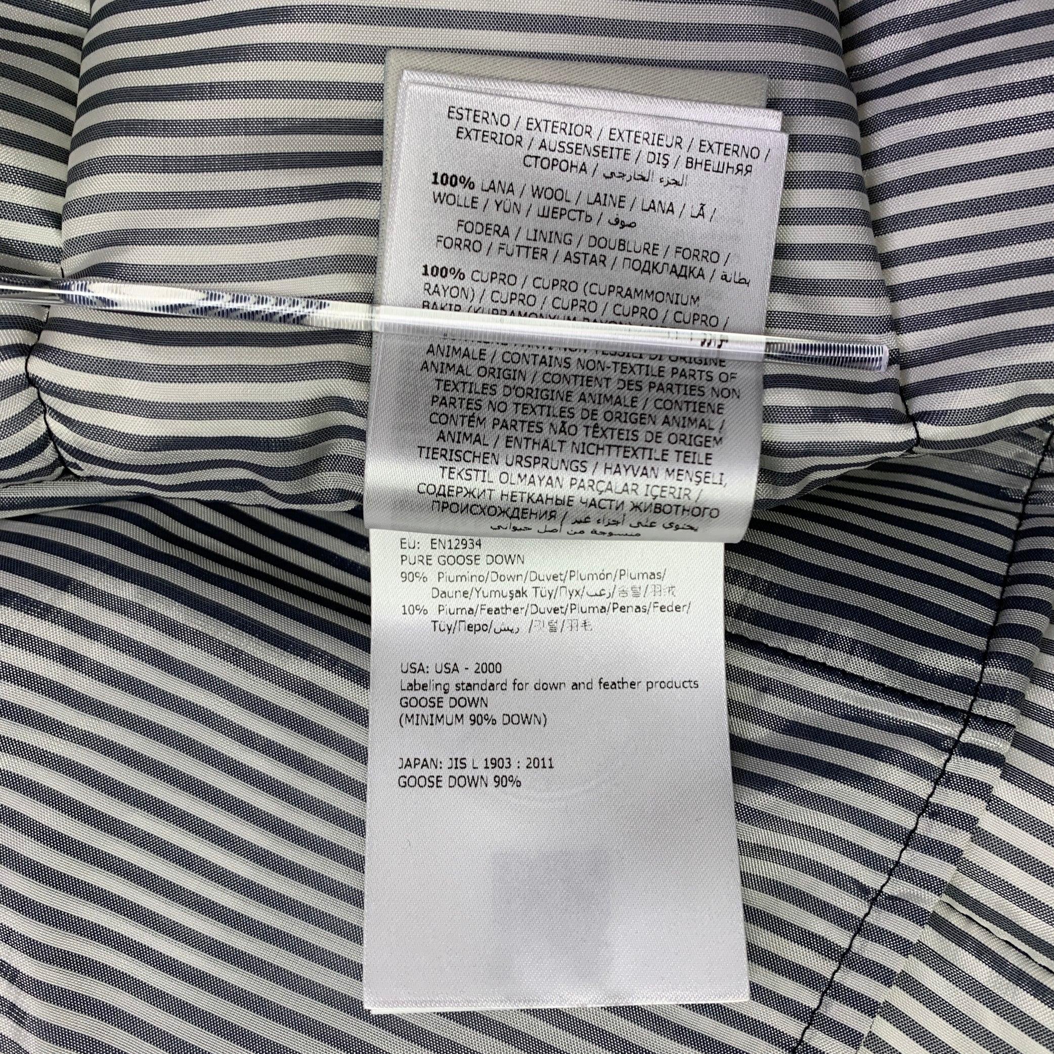 Moncler Taglia XXL Giacca trapuntata in lana con bottoni automatici in vendita 5