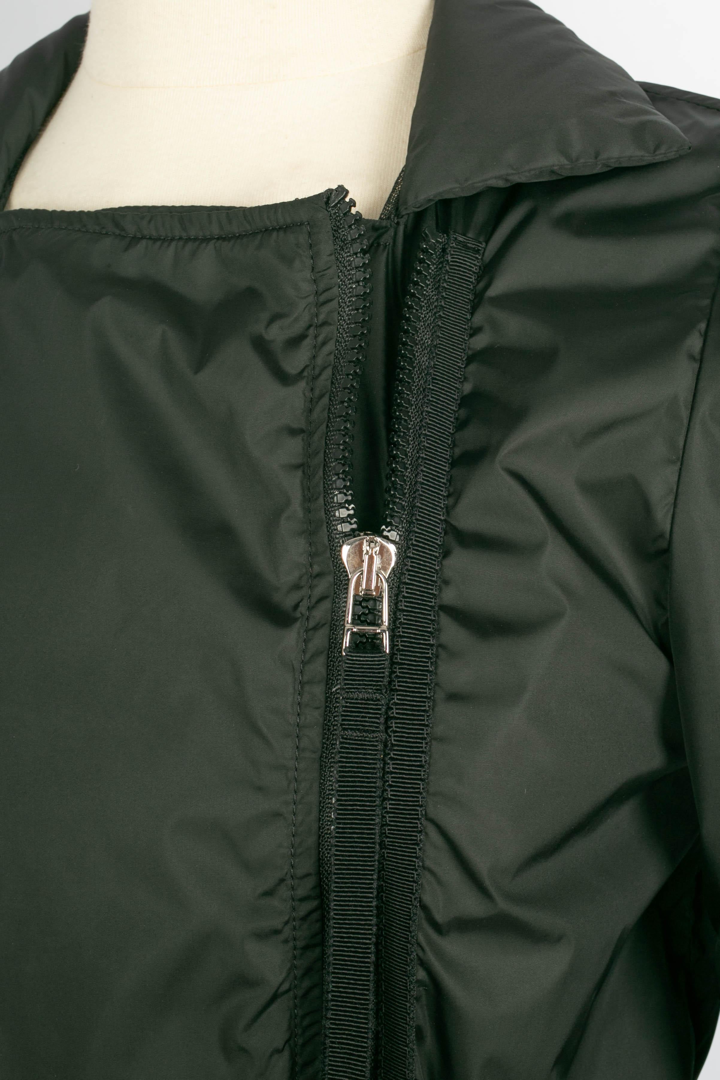 Moncler wasserdichte Jacke (Schwarz) im Angebot