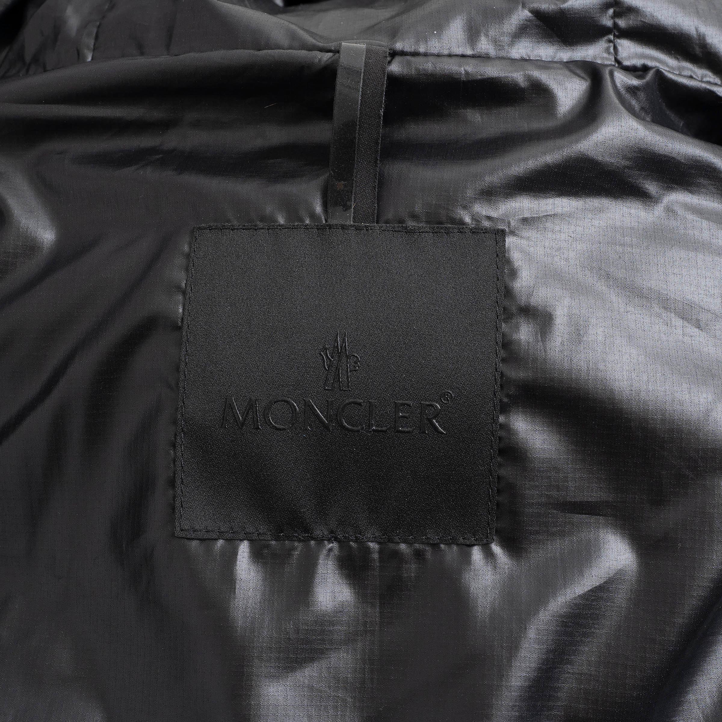 Moncler in nylon bianco 2023 WESER Puffer Vest Jacket 1 S. in vendita 2