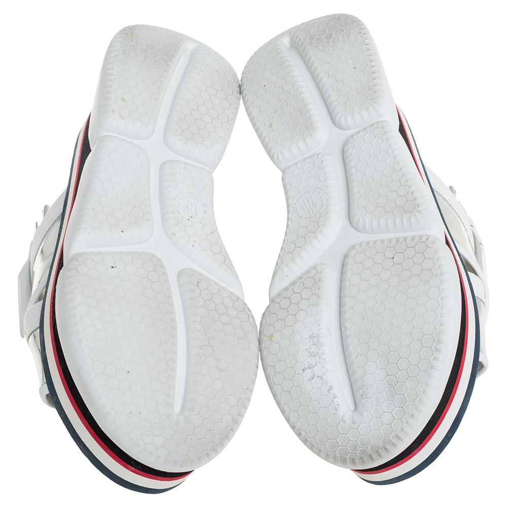 Moncler White/Silver Patent and Leather Zelda Platform Sandals Size 37 In Good Condition In Dubai, Al Qouz 2