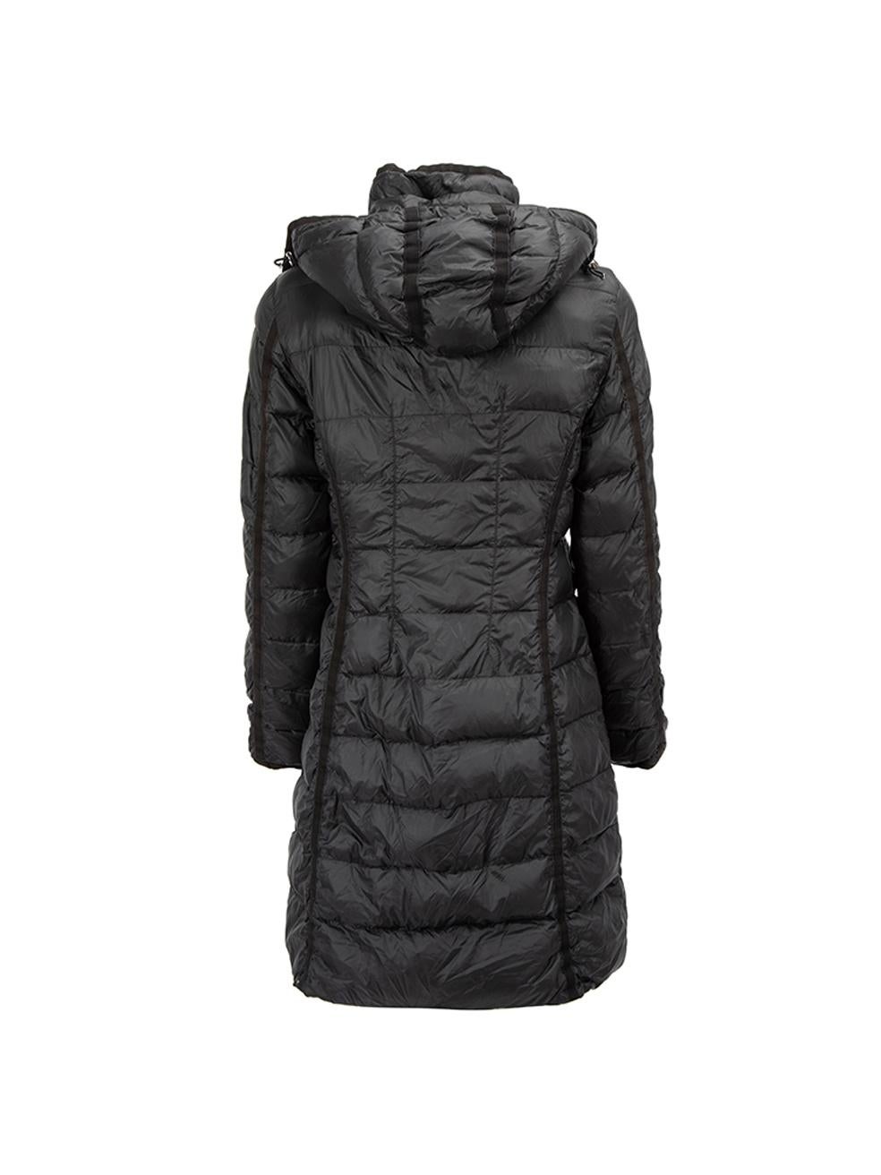 Moncler Women's Black Puffer Coat In Good Condition In London, GB
