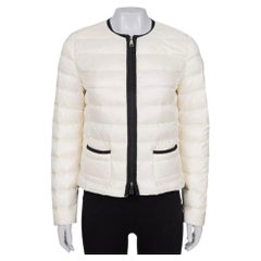 Moncler Women's Down Puffer Jacket Size S Classic Zip Front Design