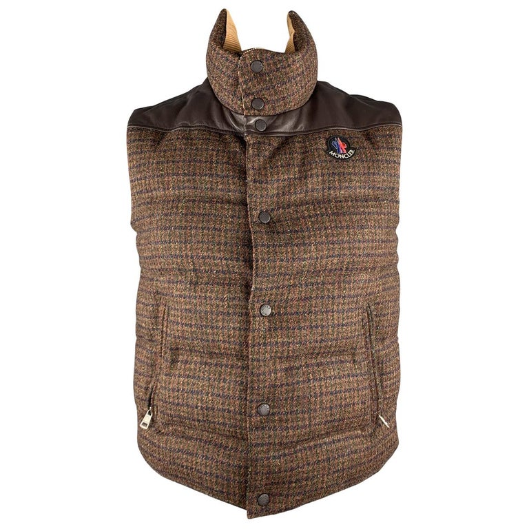 MONCLER x JUNYA WATANABE Size M Brown Textured Wool Snaps Vest at 