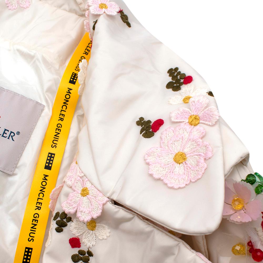 Gray Moncler x Simone Rocha Ivory Floral Embroidered Belted Down Coat - Size 1Moncle