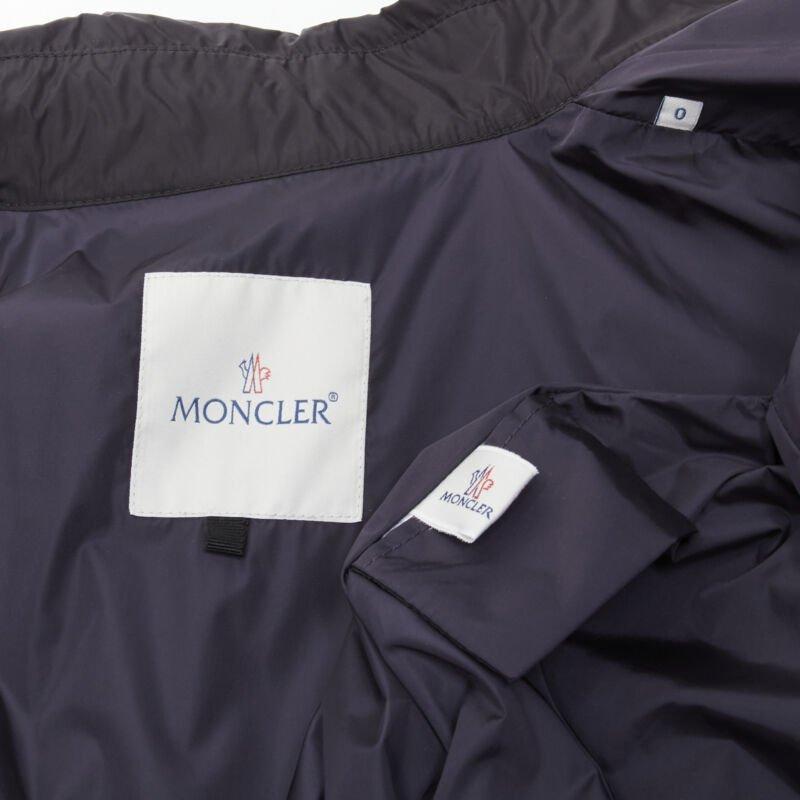 MONCLER Yukiko Giubbotto nero con bottoni a pressione, giacca a vento poncho Sz.0 XS in vendita 5