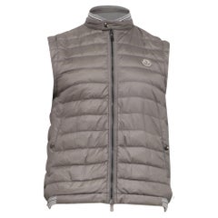 Moncler Daunenweste mit Reißverschluss aus grauem Polyamid