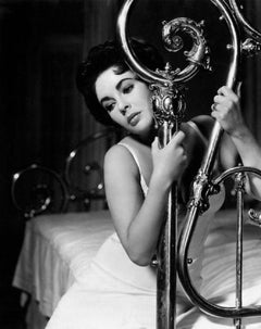 "Liz Taylor in the film Cat on a Hot Tin Roof" by Mondadori Portfolio 