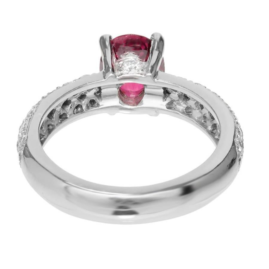 Mondera Mondera Verlobungsring, GIA zertifiziert 1,59 Karat roter Spinell Diamant Platin Damen im Angebot
