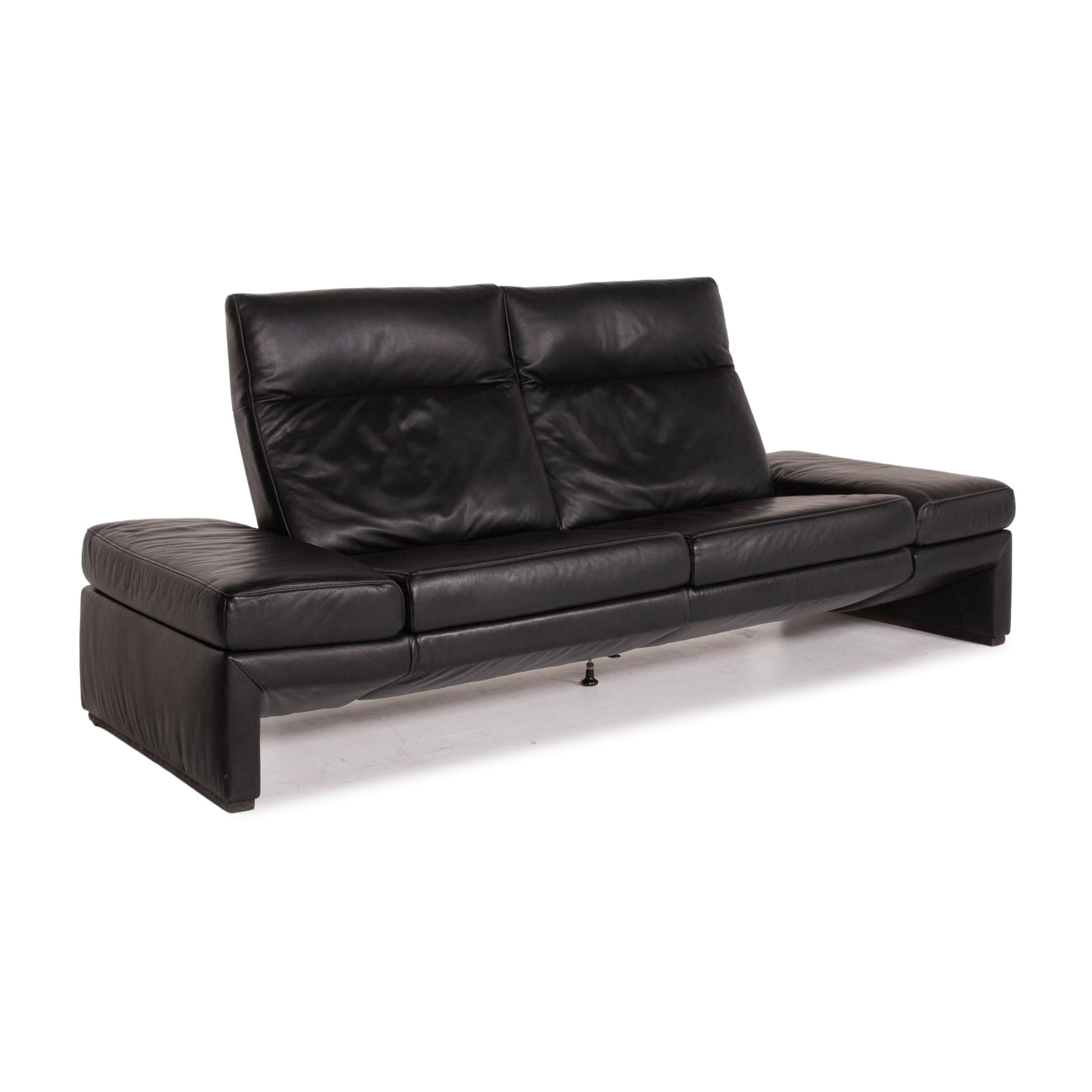 Mondo Leather Sofa Black Three-Seat Electrical Function Relaxation Function 3