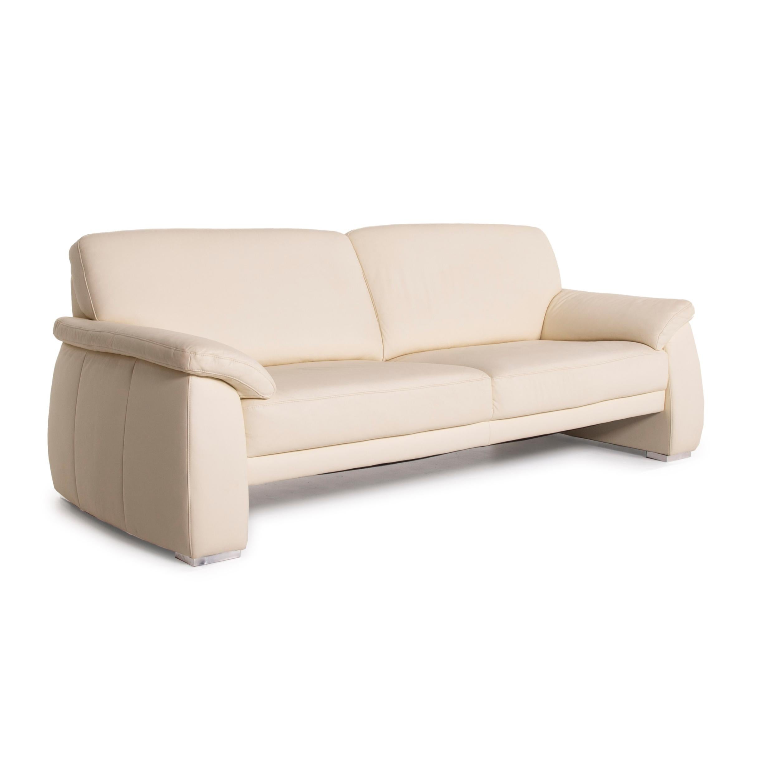 European Mondo Leather Sofa Cream Three-Seater For Sale