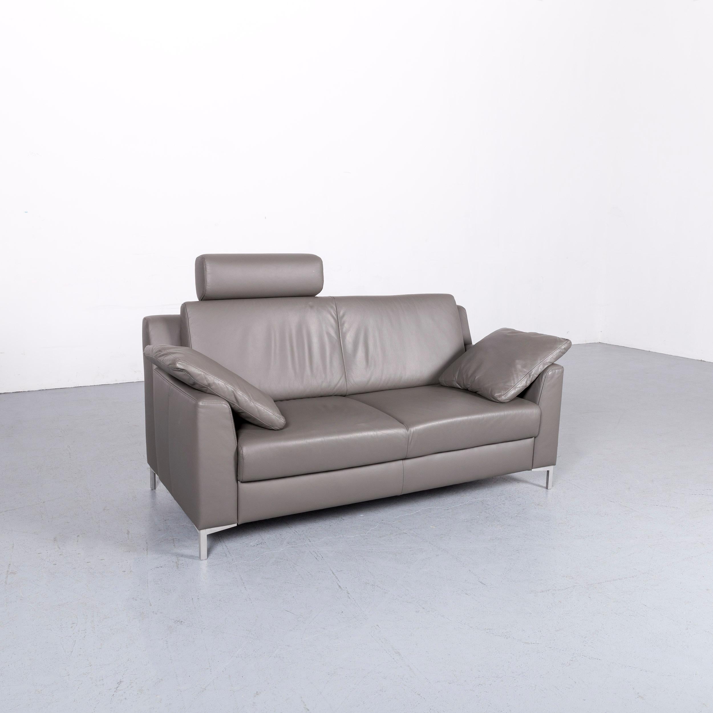 Mondo Leather Sofa Set Grey Leather Two-Seat Couch In Good Condition In Cologne, DE