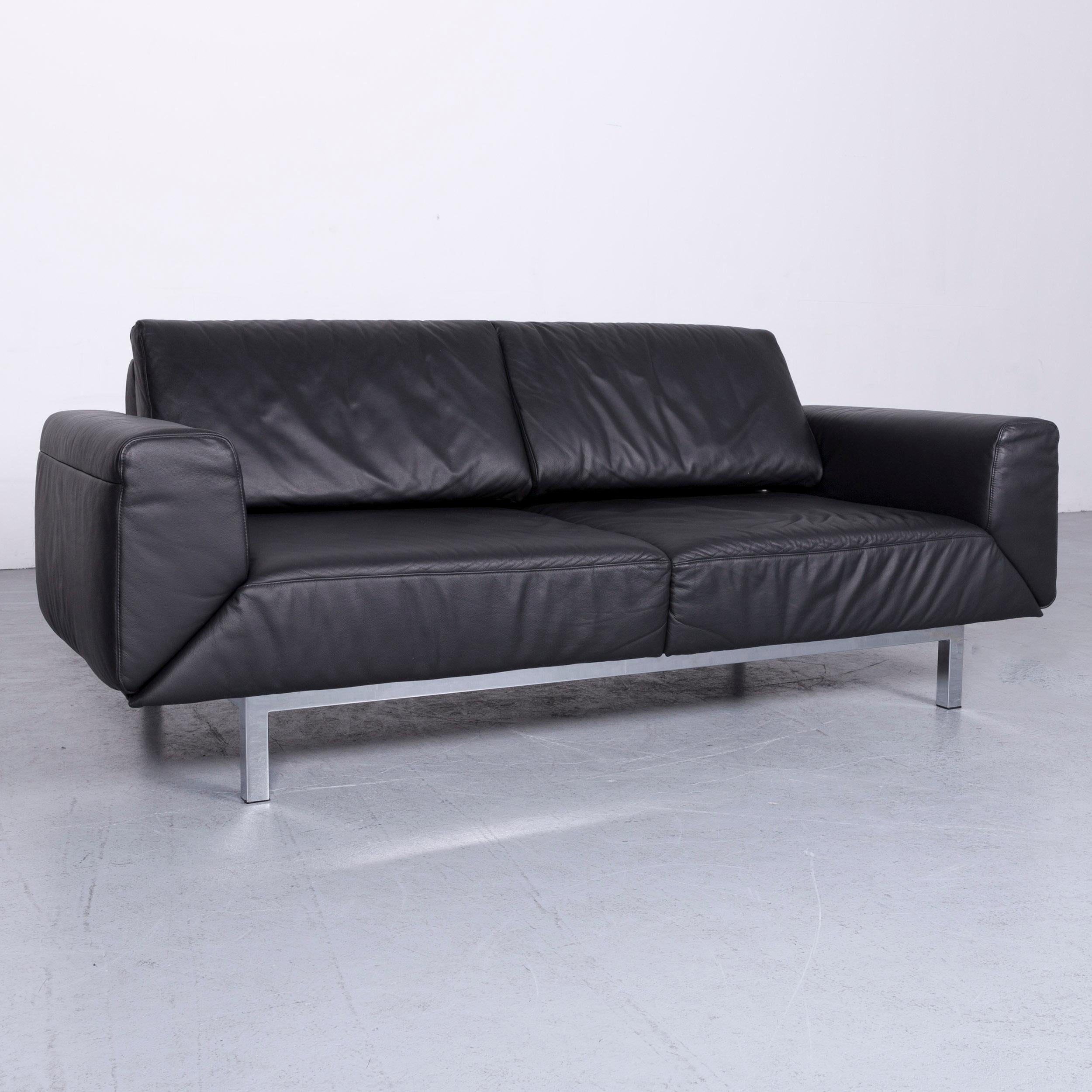 We bring to you an Mondo Relaxa designer three-seat sofa leather black function couch.