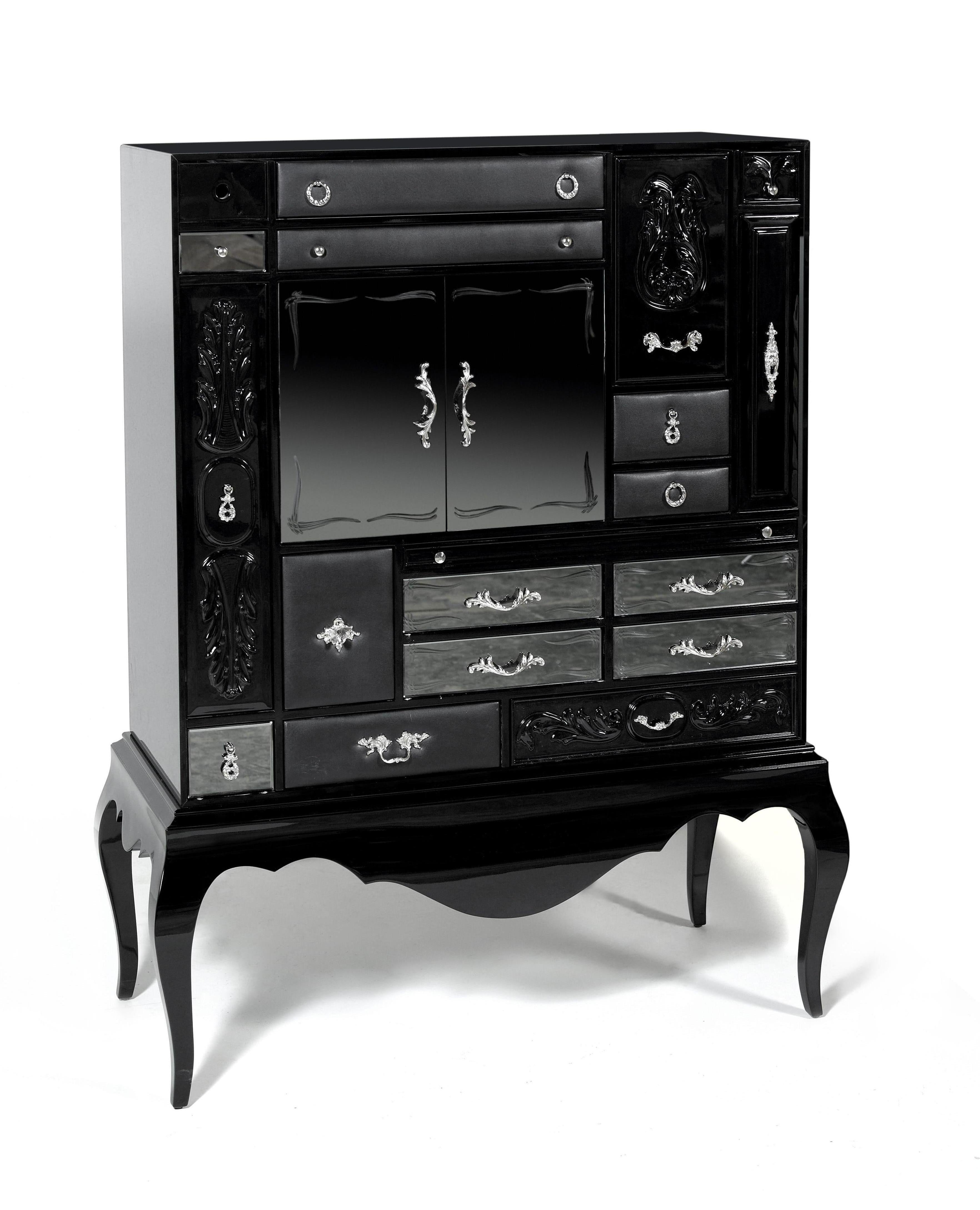 Moderno Credenza Mondrian in specchio e legno laccato in vendita