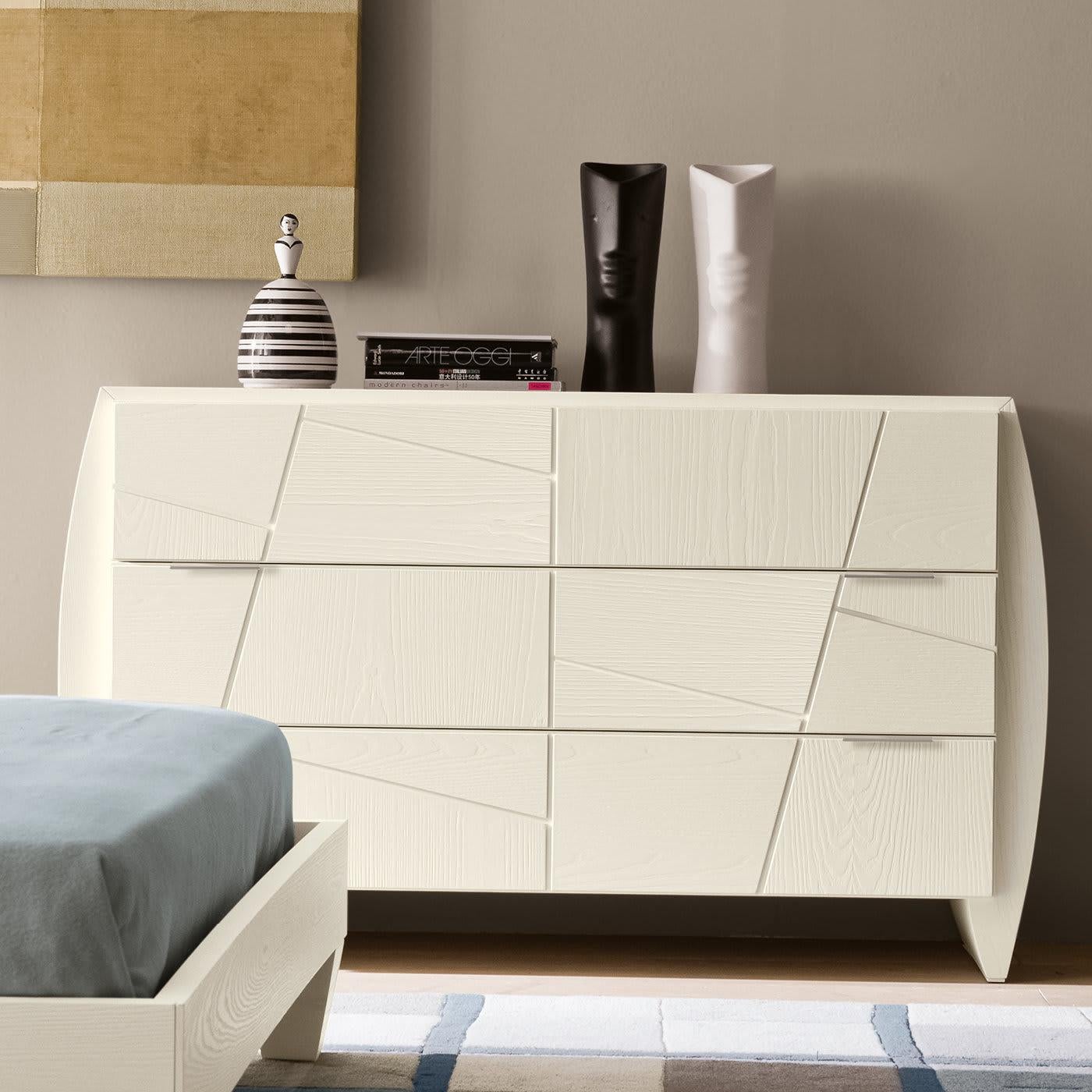 Designed to pair with the Mondrian Bed, the Mondrian Dresser features a clean geometric design in homage to the artist. Crafted in walnut wood, the dresser is coated in Modo10's Noce Natura finish (natural walnut), but can also be personalized with