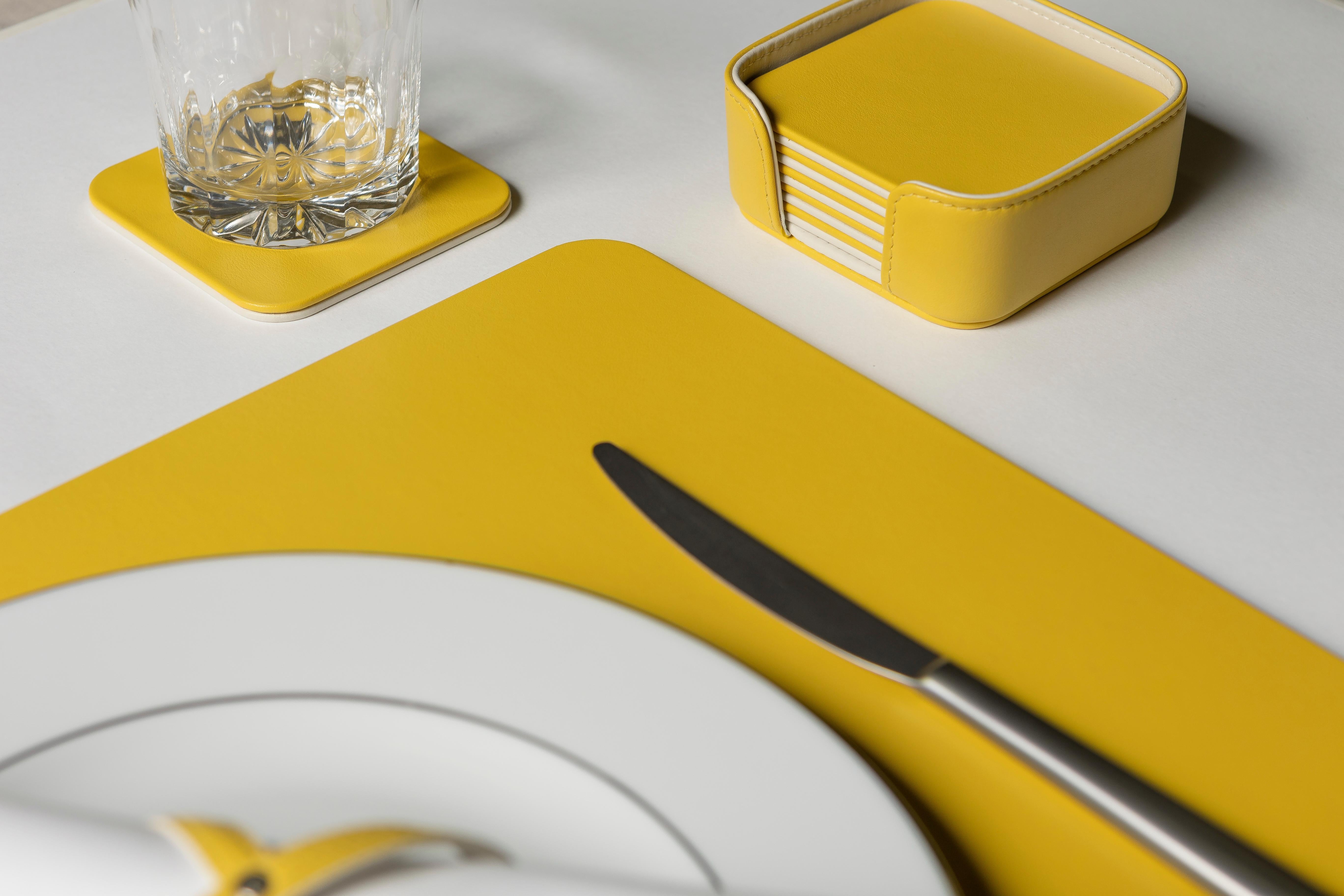 Moderno MONDRIAN – Rectangular Placemat – Cedro Yellow & Luna White in vendita