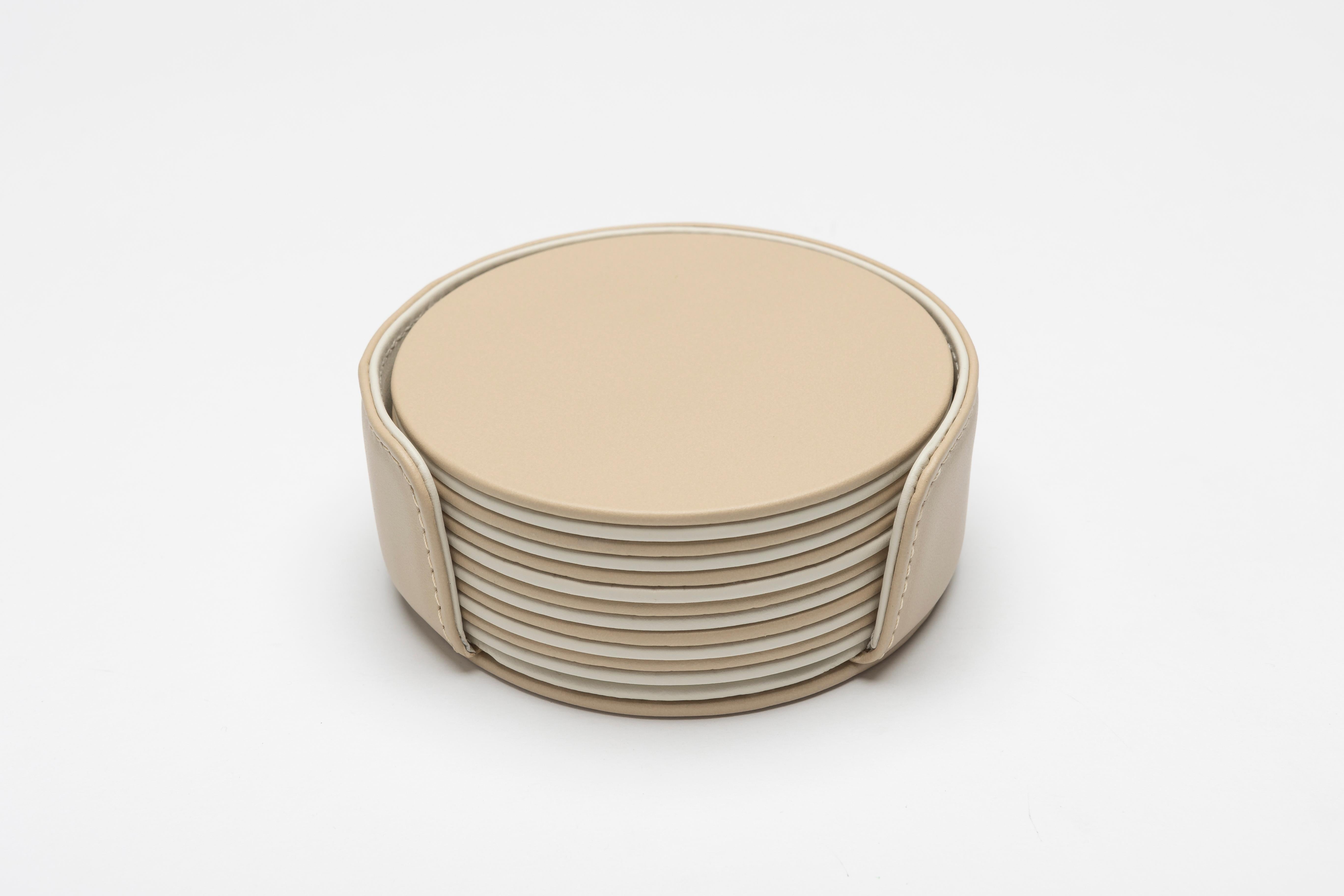 Fatto a mano MONDRIAN – Round Coasters Flat Set – 6 pieces – Agave Green & Luna White in vendita