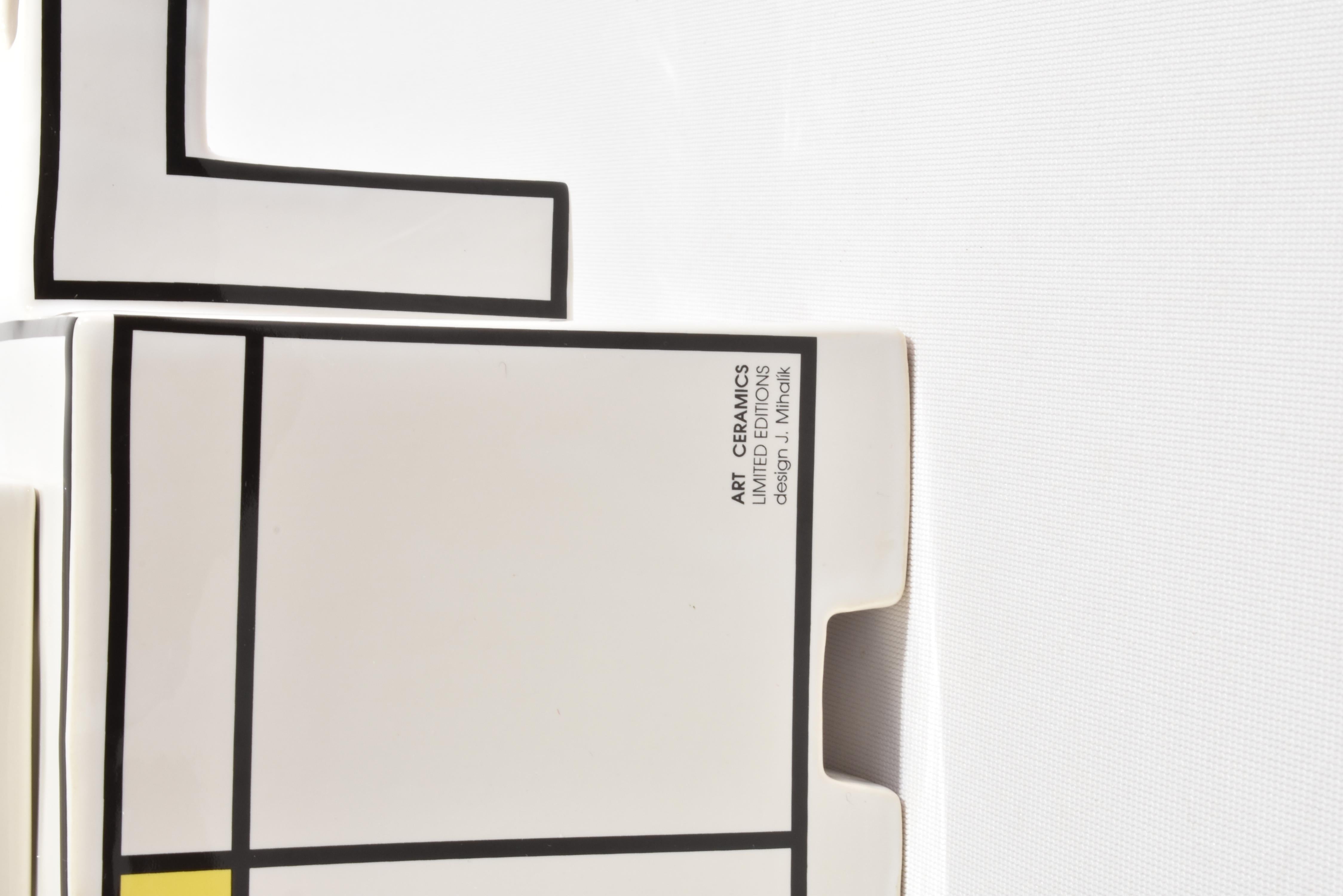 Mondrian Teekanne (Keramik) im Angebot