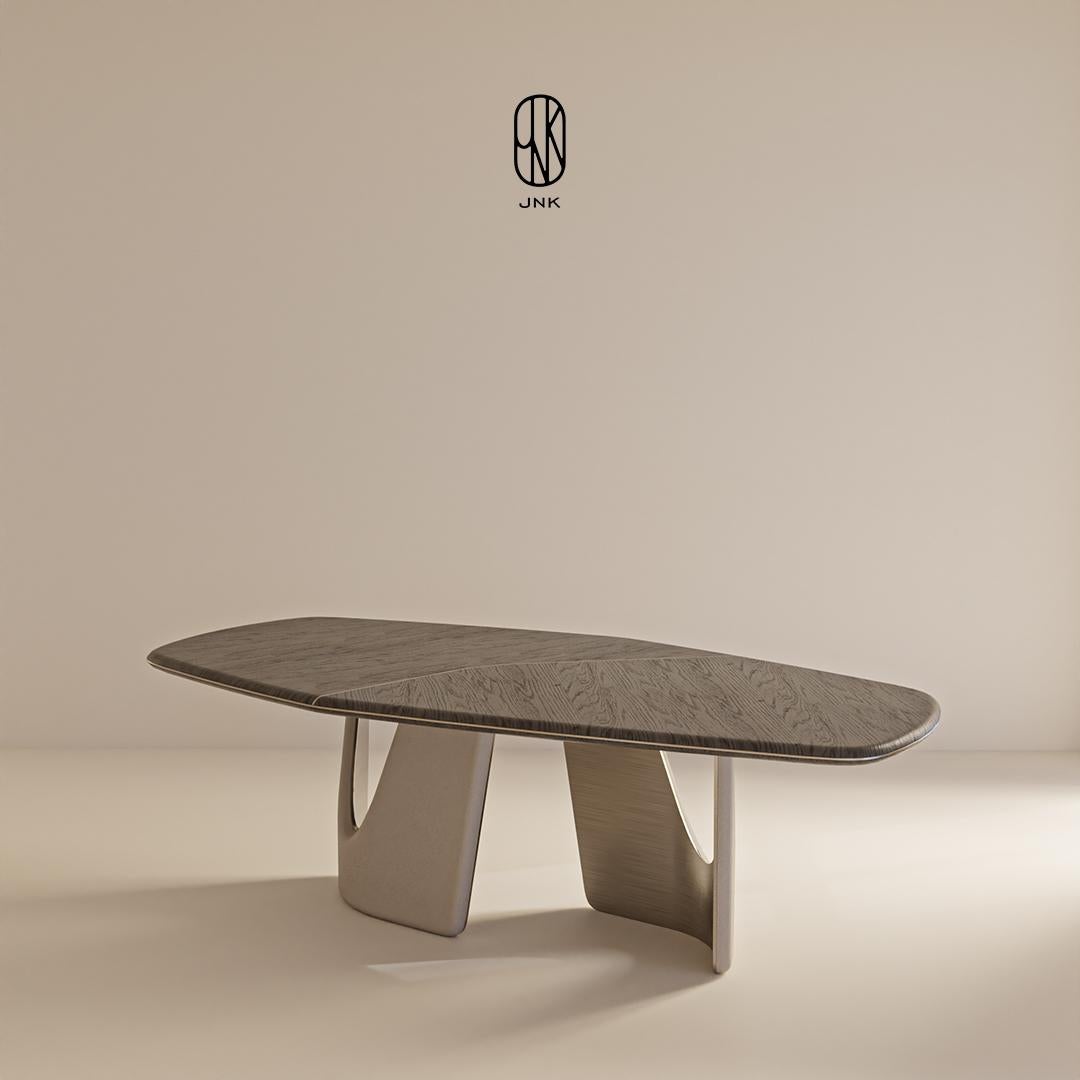 Turc L'Elegance Timeless rencontre la Modernity : La table de salle à manger The Moans de JNK en vente