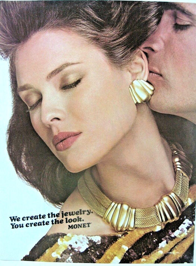 Monet 1980s Art Deco Revival Gold Mesh Collar Necklace 6