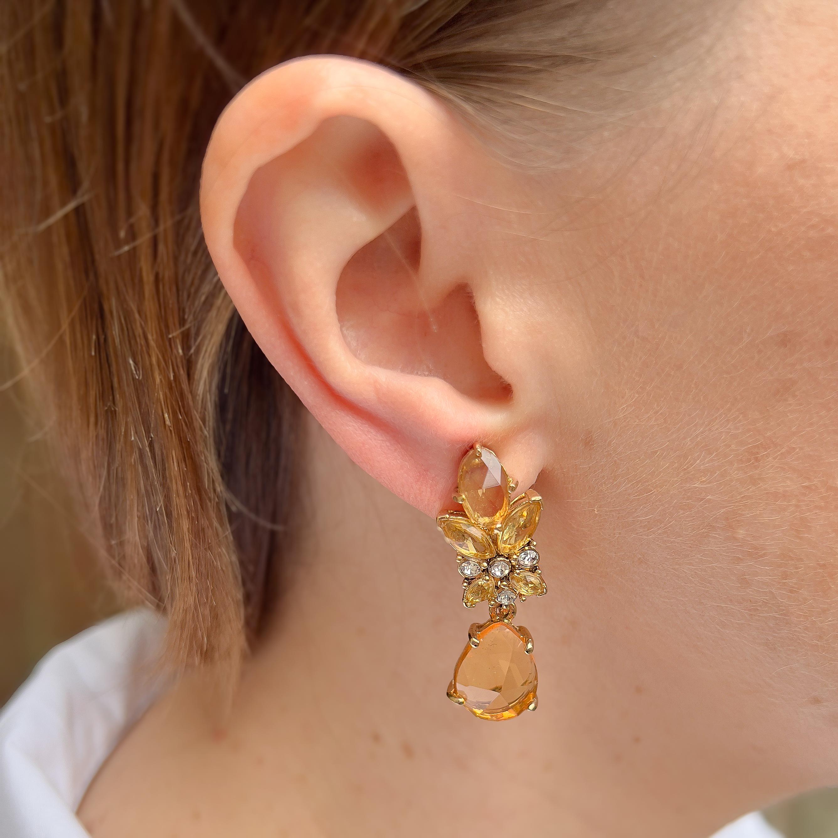 Monet 1990s Gold Plate and Citrine Glass Vintage Necklace and Earrings Set In Excellent Condition For Sale In Skelmersdale, GB