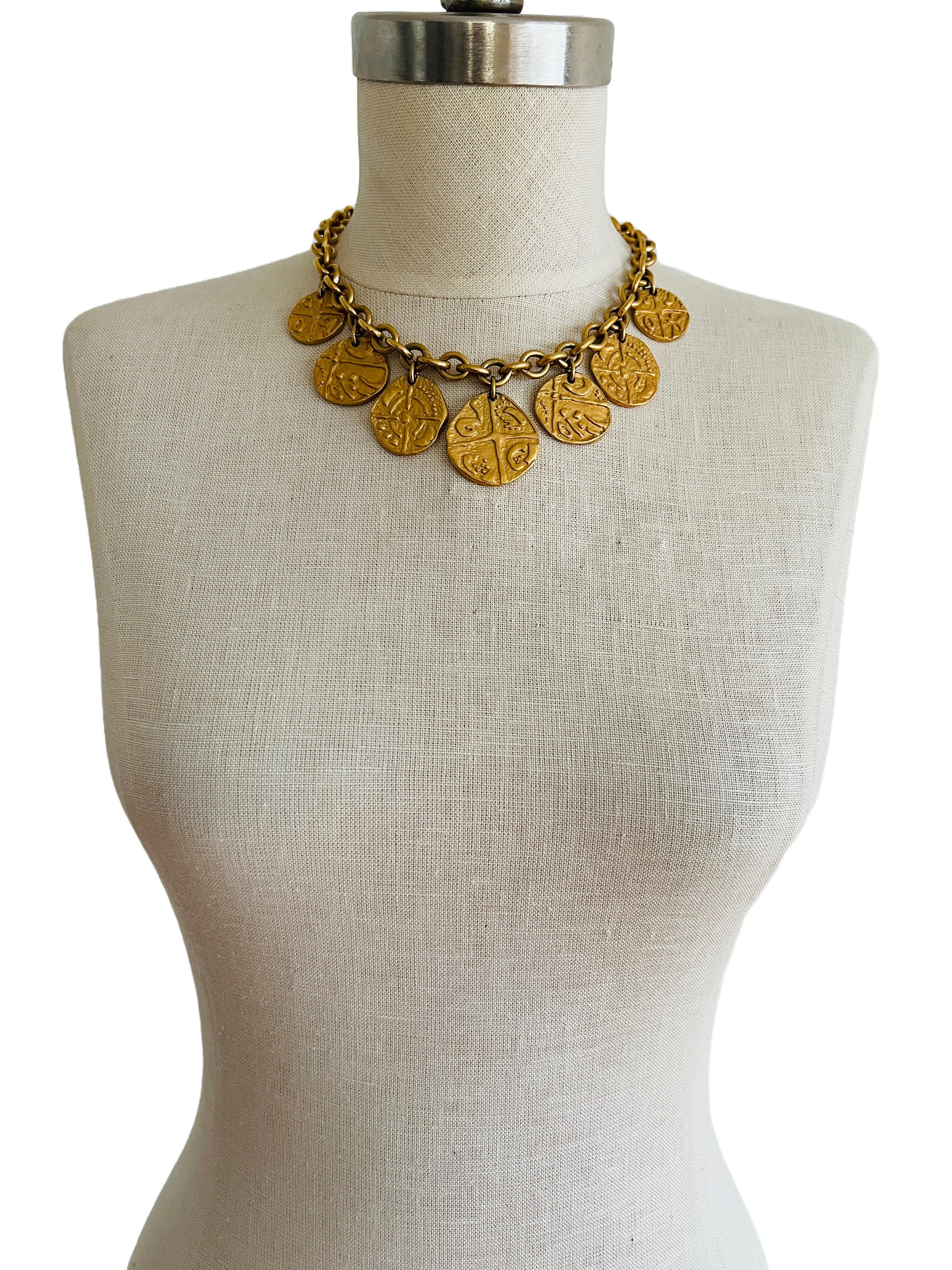 Monet Gold Ancient Roman Byzantine Style Coin Medallion Necklace Chain Choker In Good Condition For Sale In Sausalito, CA