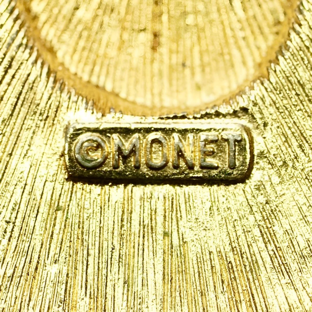 Orecchini Monet a goccia placcati in oro con smalto rosso e nero, circa anni '80 In condizioni buone in vendita a London, GB