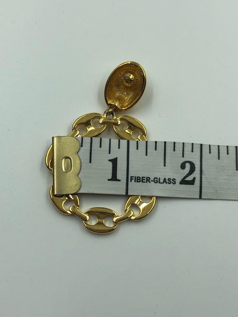 Gucci Style Link Round Pierced Earrings For Sale at 1stDibs