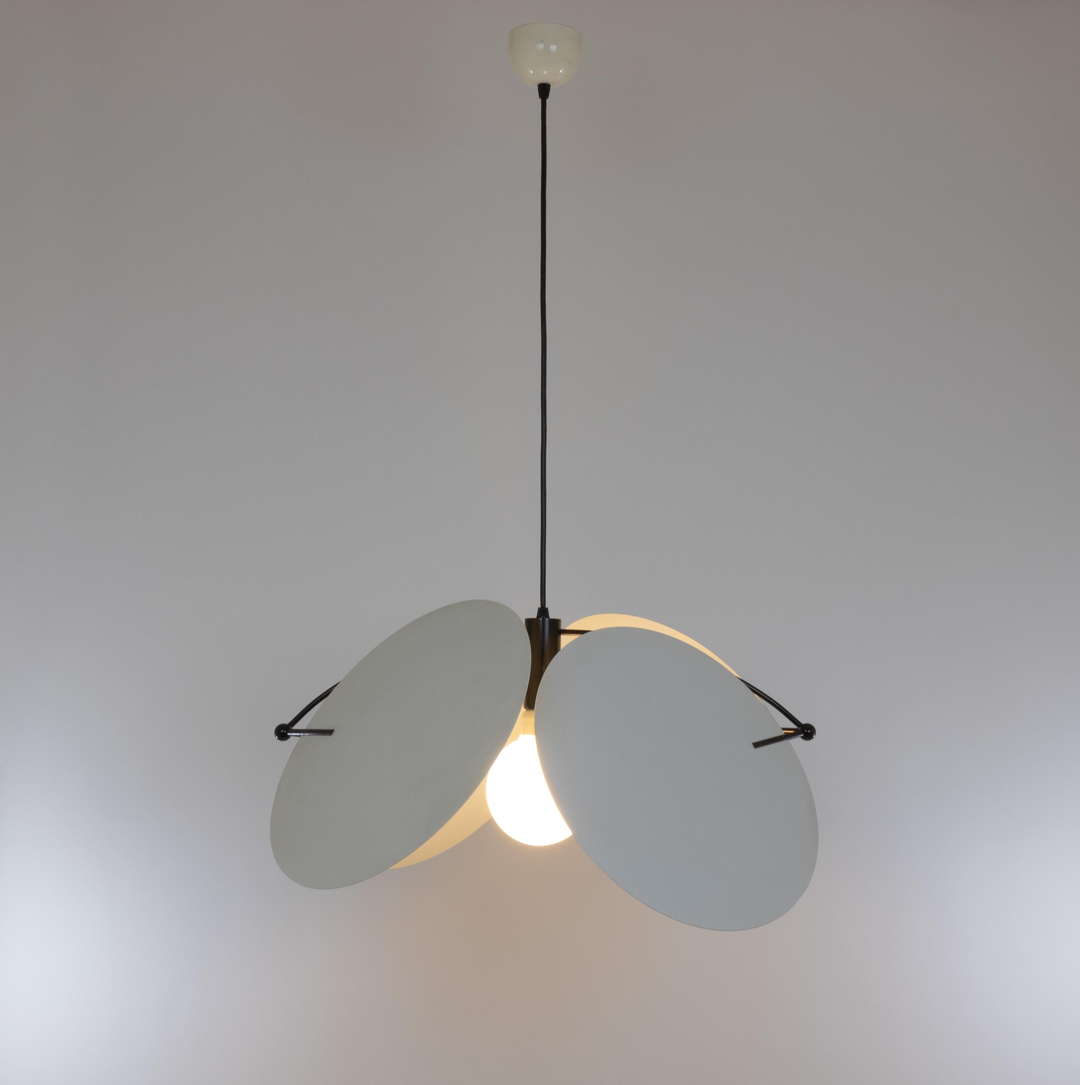 Italiano Ciondolo Monet di Vico Magistretti per O-Luce, anni '80 in vendita