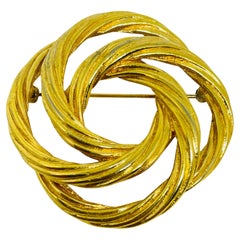 MONET signed vintage gold tone designer brooch