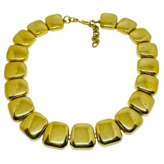 MONET signé, collier de designer moderniste vintage avec tonalité dorée