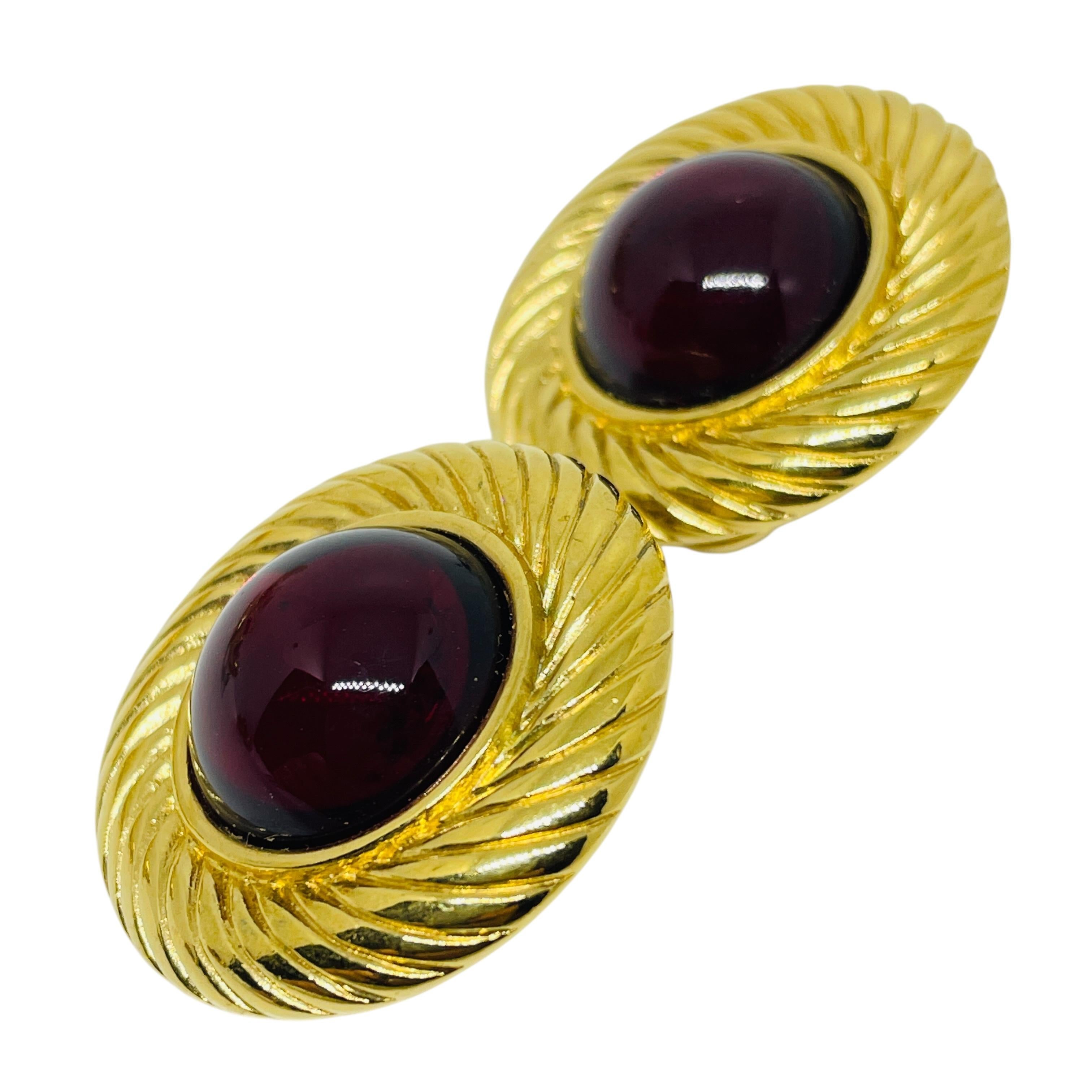 da uomo o donna Orecchini a clip firmati Monet in vetro rosso dorato d'epoca in vendita