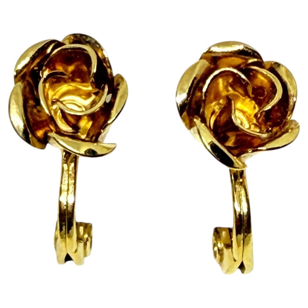 Orecchini a clip firmati Monet, vintage, in tonalità oro, con piccoli fiori di design