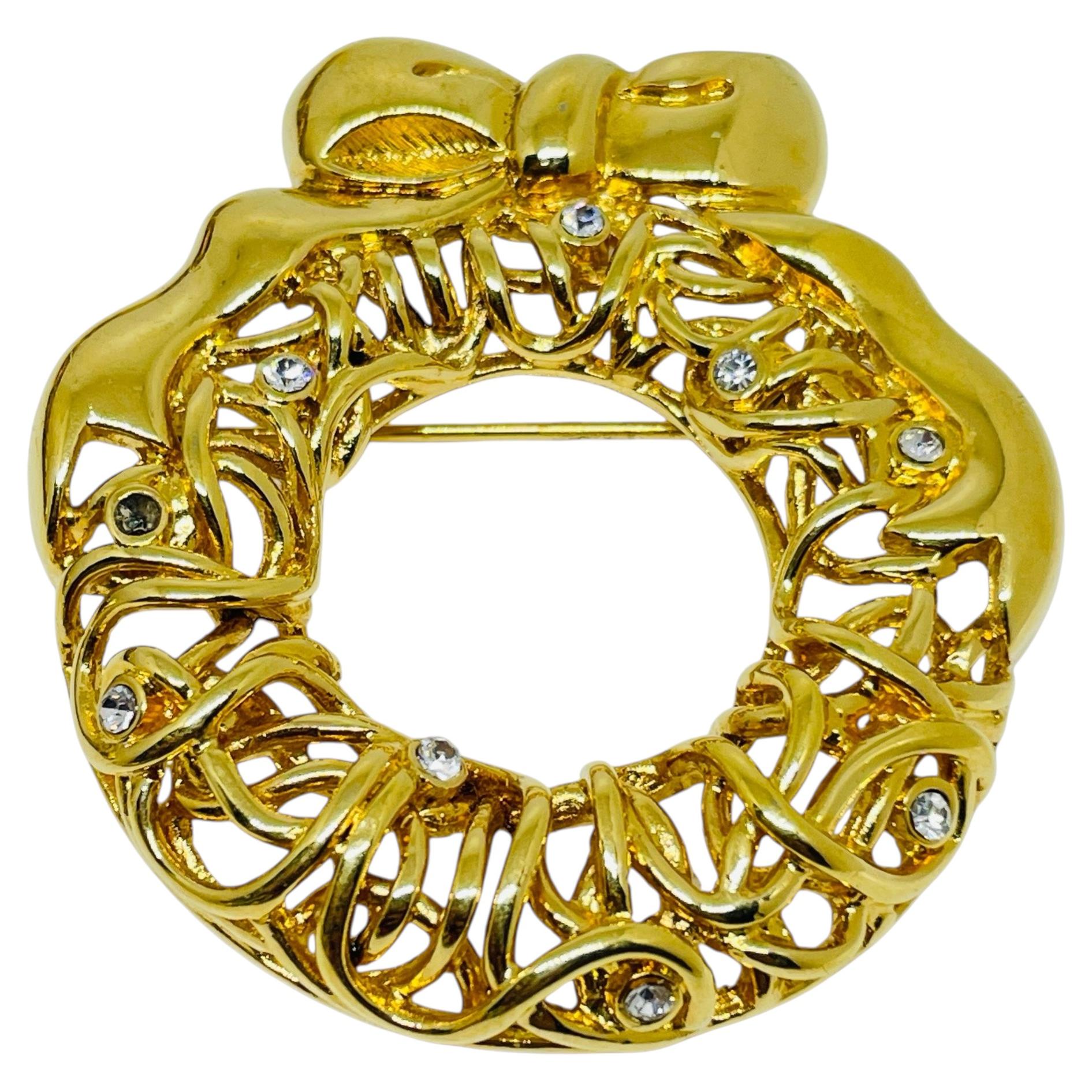 Pre-owned Monet Signed Vintage Gold Tone Wreath Bow Designer Brooch In Multi