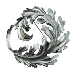 MONET signed vintage silver designer brooch