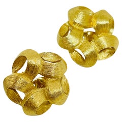 MONET signiert Vintage texturierte Knoten Blume Designer Clip auf Ohrringe