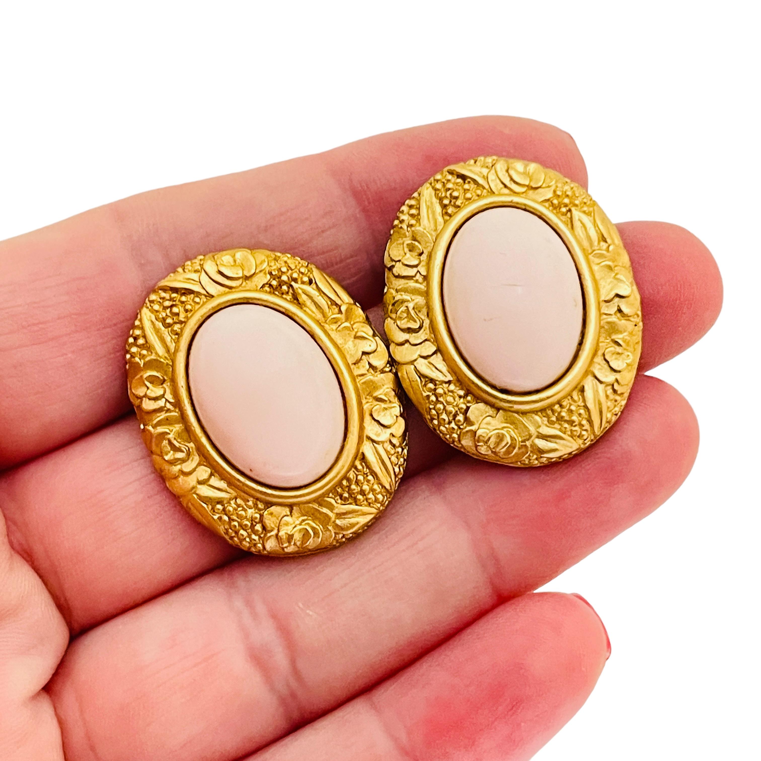 Women's MONET signes vintage faux coral designer runway earrings For Sale