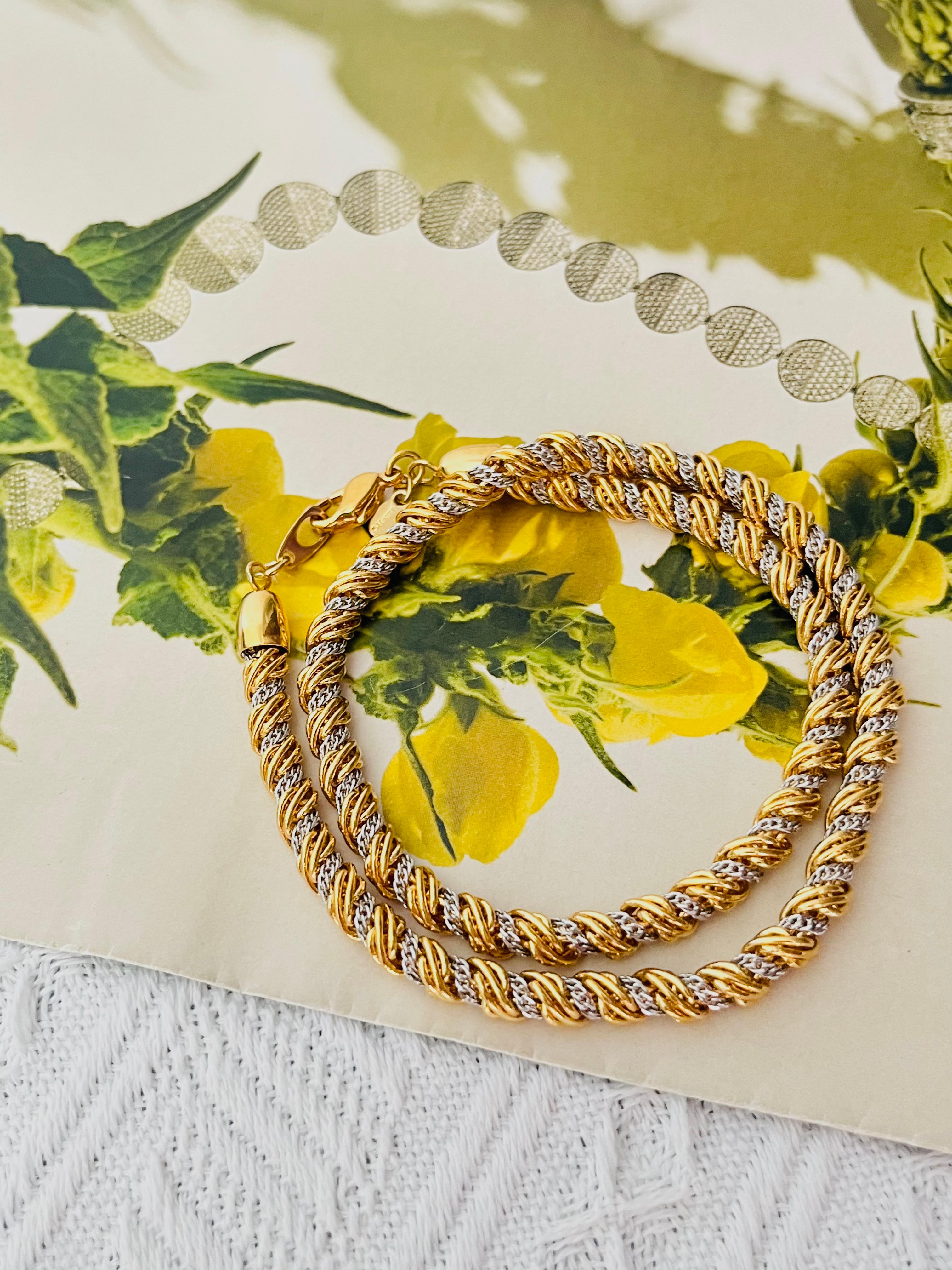 Art Déco Monet Vintage 1980 Spiral Twist Interlinked Rope Chain Necklace Argento Oro in vendita