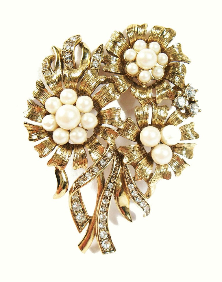 Womens Vintage Pin Brooch Faux Pearl Rhinestones Scroll Floral Flower  Jewelry