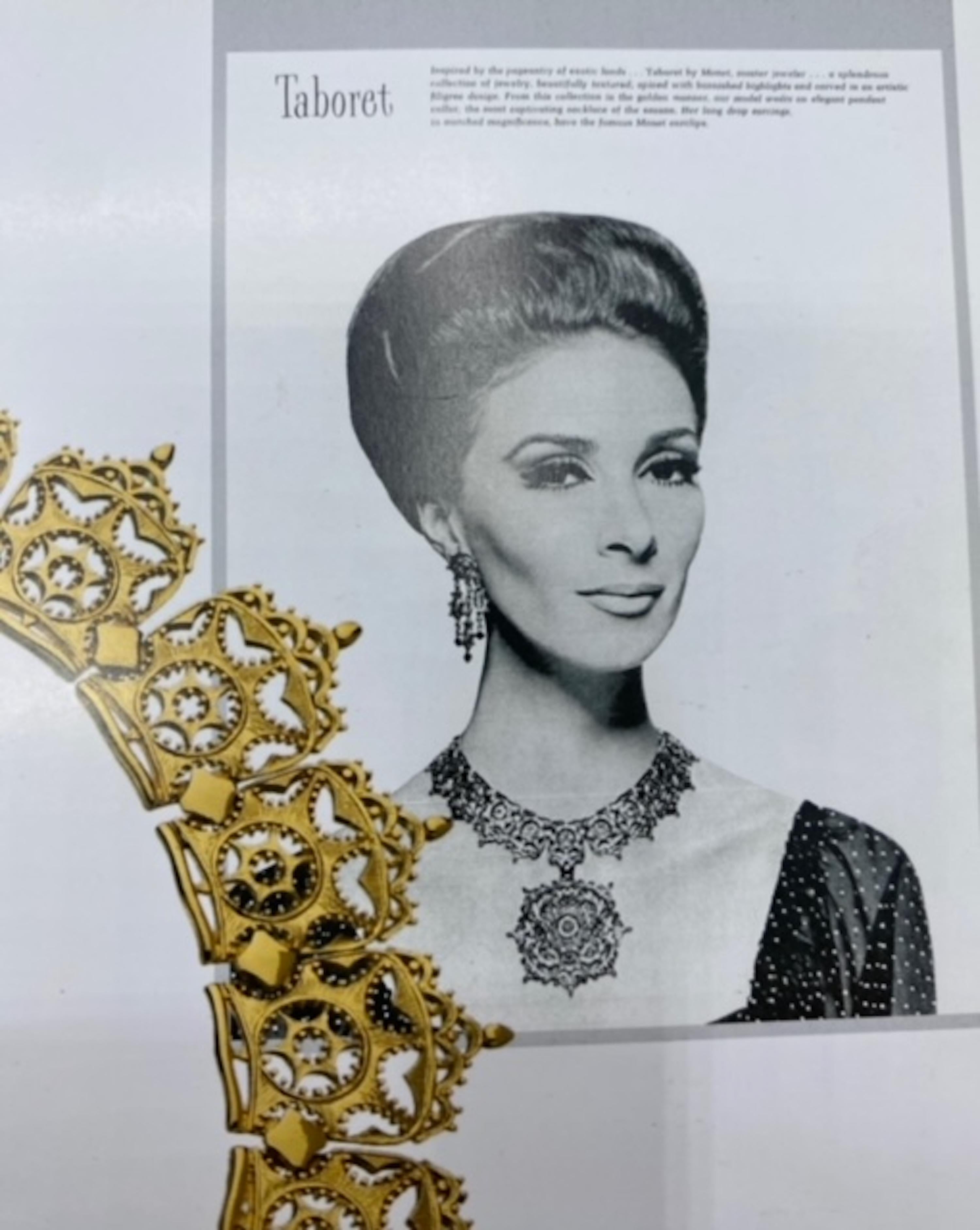Pulsera de eslabones anchos 
