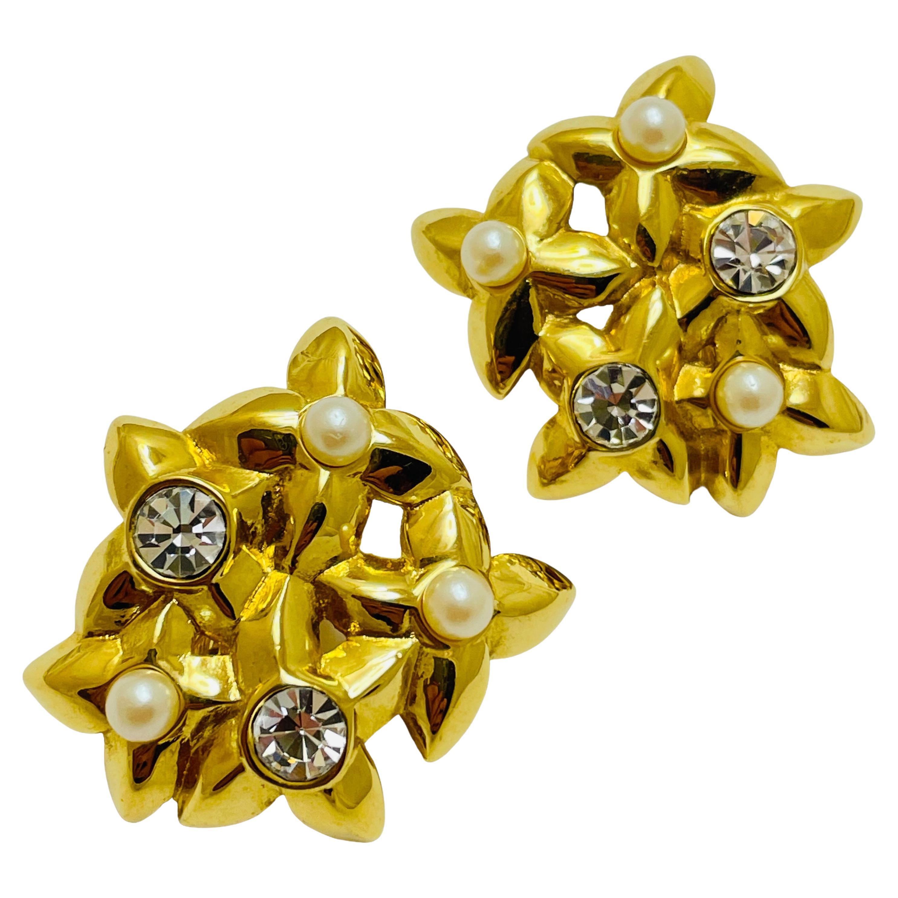 MONET vintage gold tone pearl rhinestones designer clip on earrings For Sale
