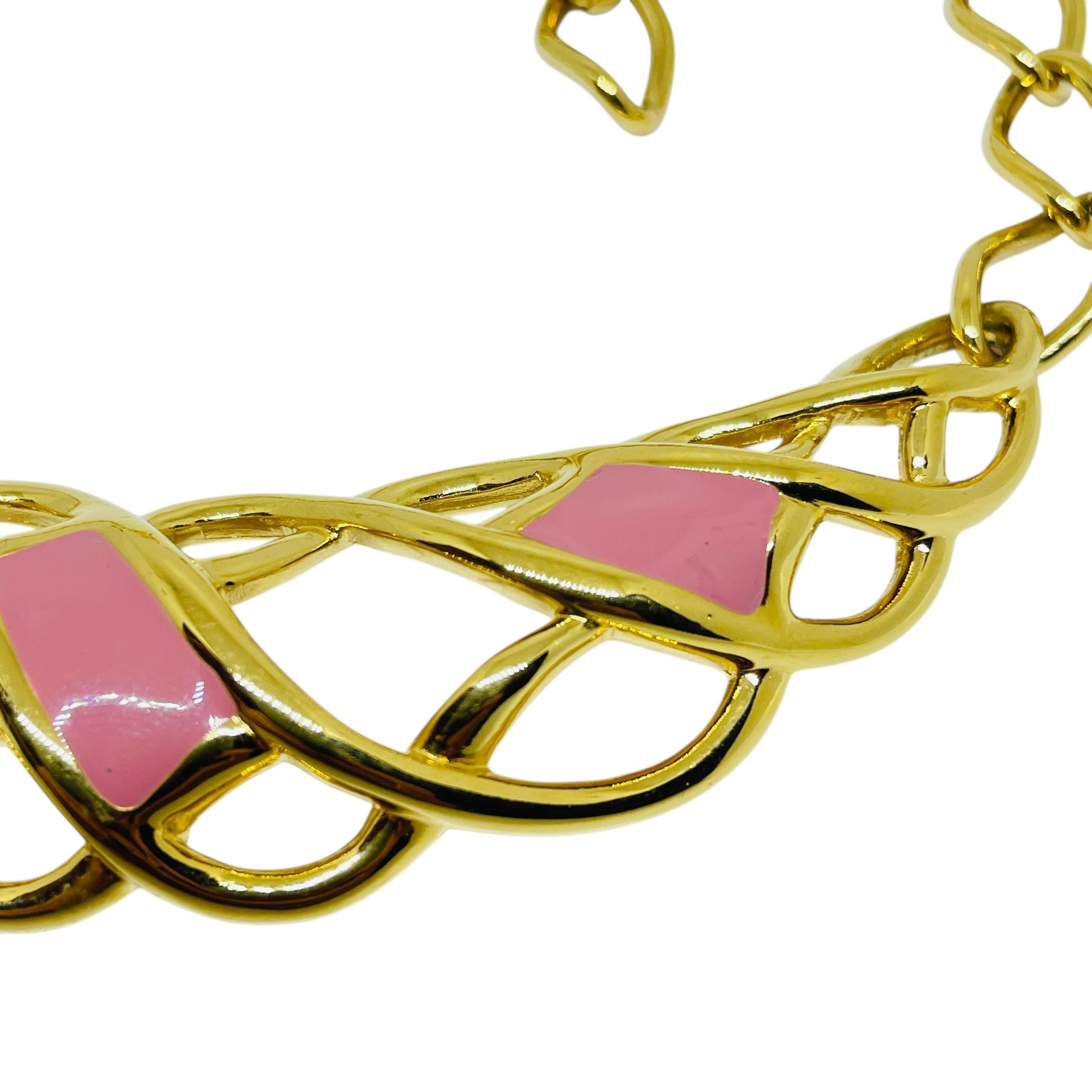 MONET vintage signed gold tone pink enamel designer chain necklace For Sale 1