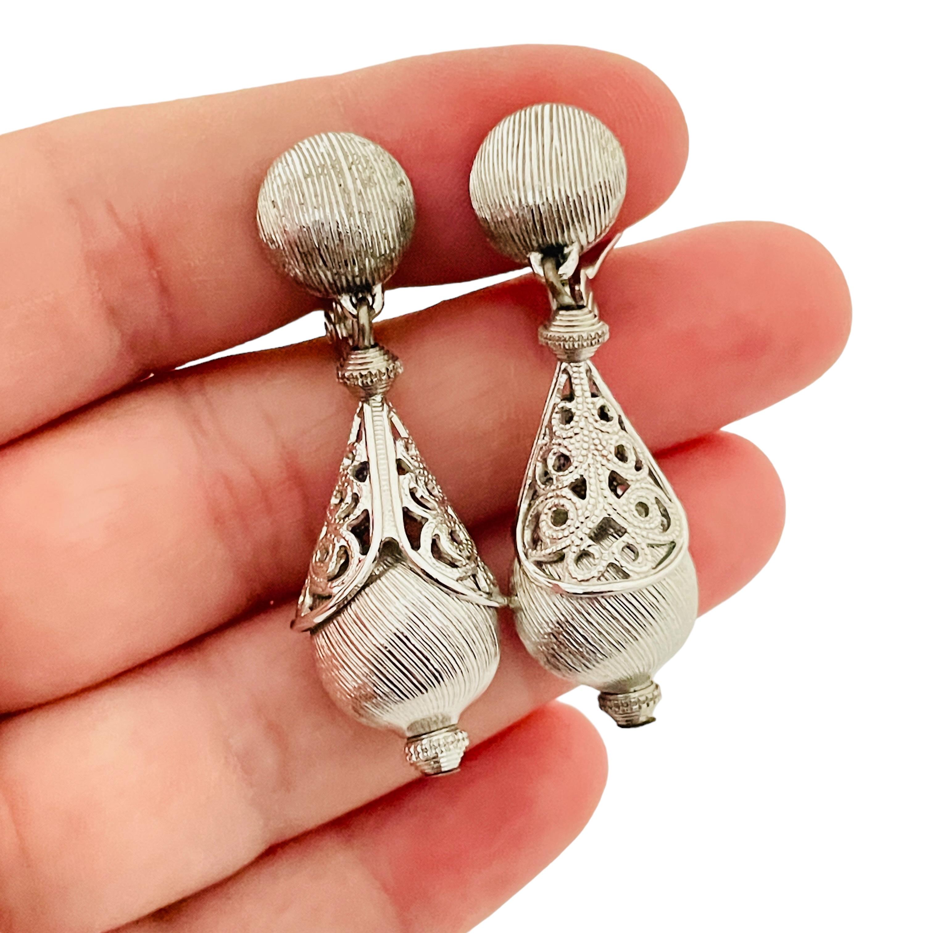 Women's MONET vintage silver dangle designer runway clip on earrings For Sale