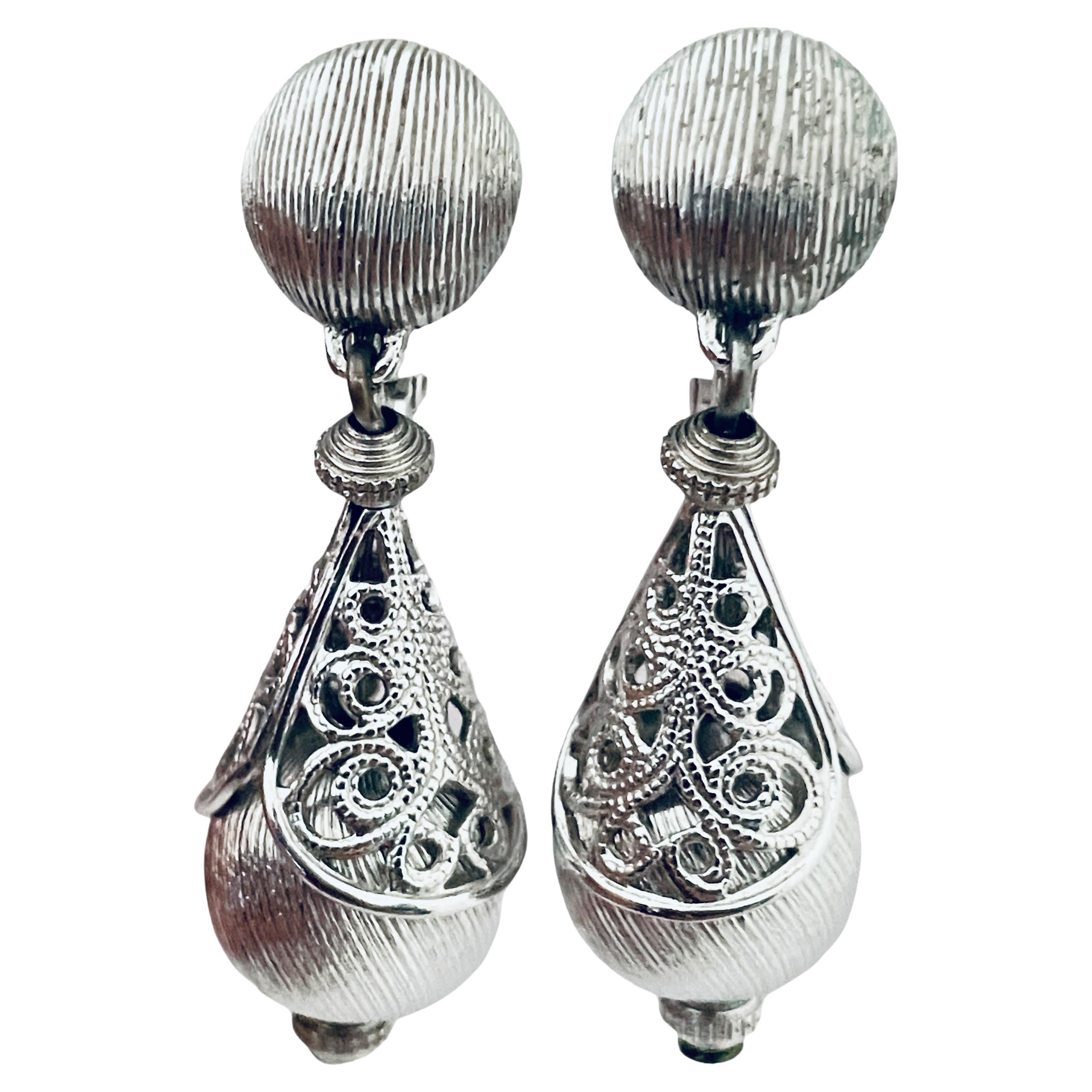 MONET vintage silver dangle designer runway clip on earrings For Sale