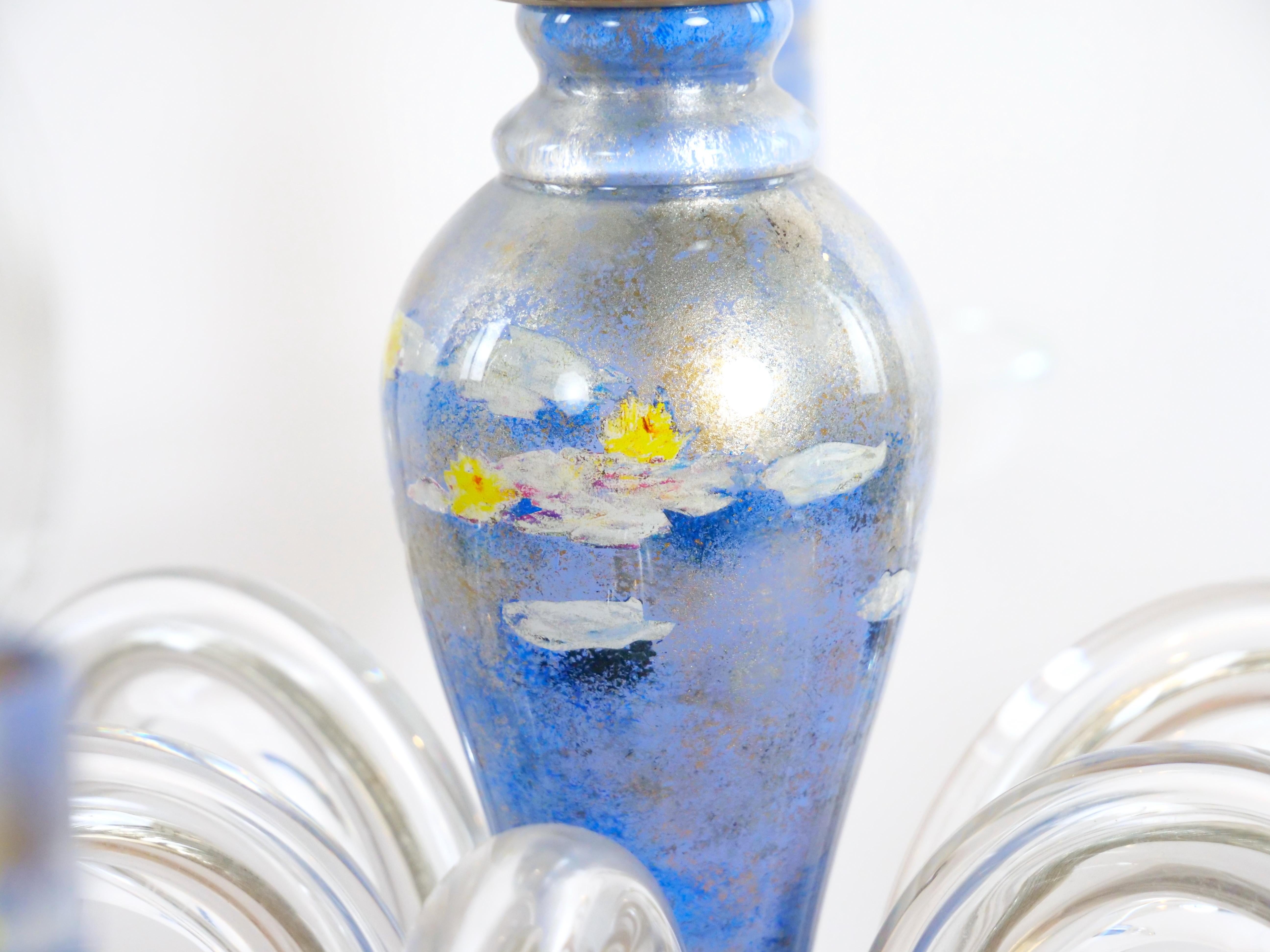 Monet, Wasserlilien-Kronleuchter aus versilbertem Decoupage-Glas, Blau im Angebot 7