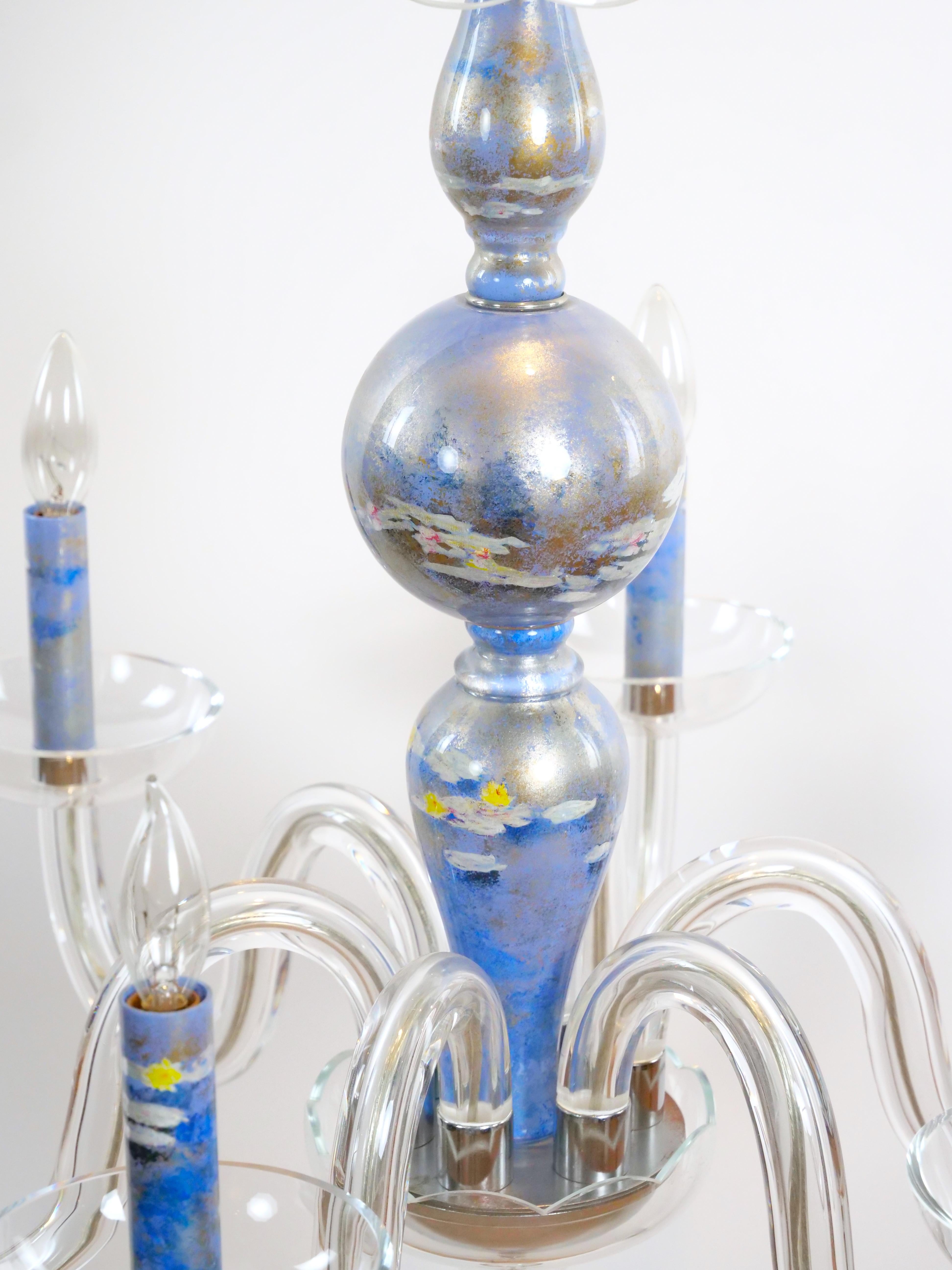 Monet, Wasserlilien-Kronleuchter aus versilbertem Decoupage-Glas, Blau im Angebot 2
