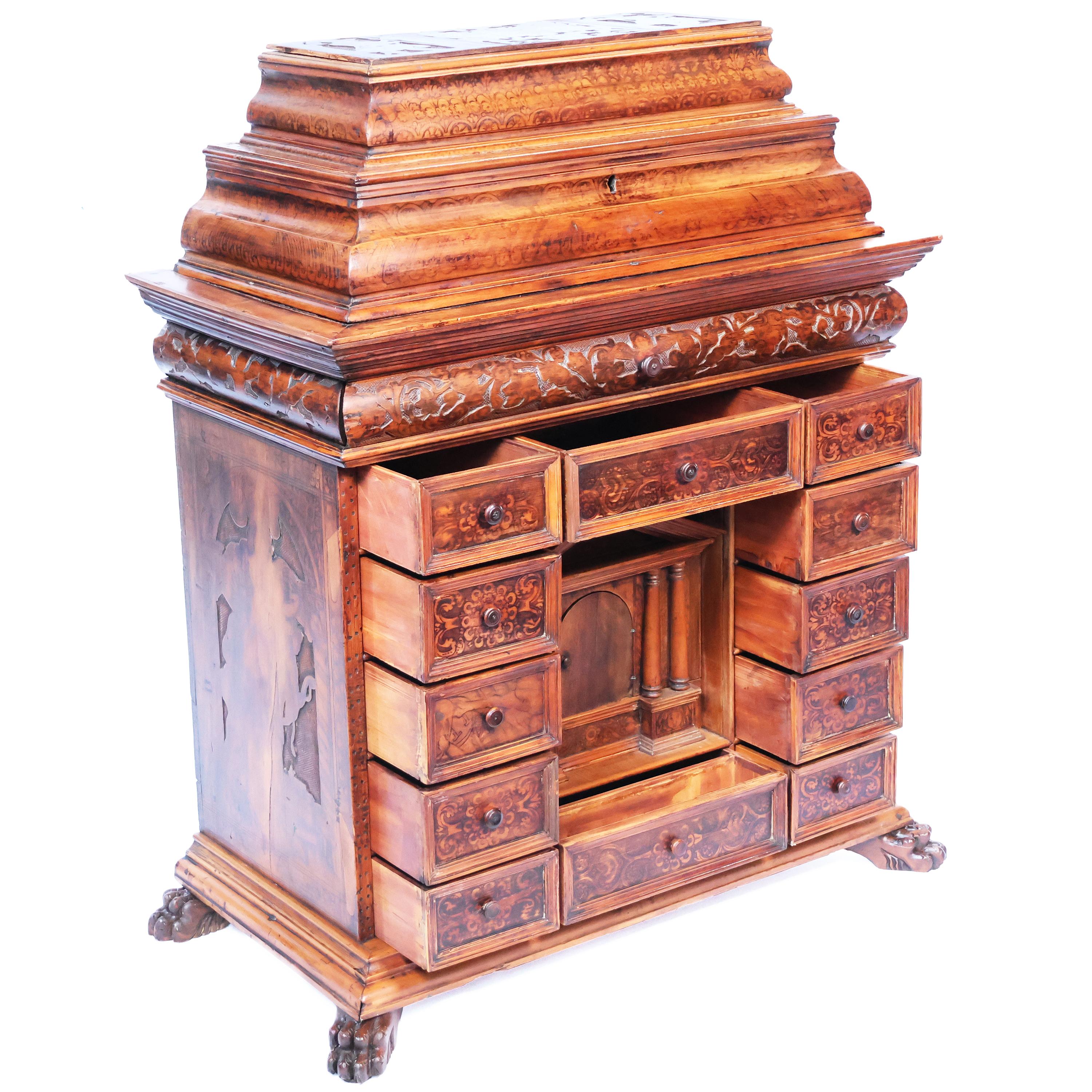 Neoclassico Monetiere in legno, Nord Italia, fine XVIII secolo inizi XIX secolo in vendita