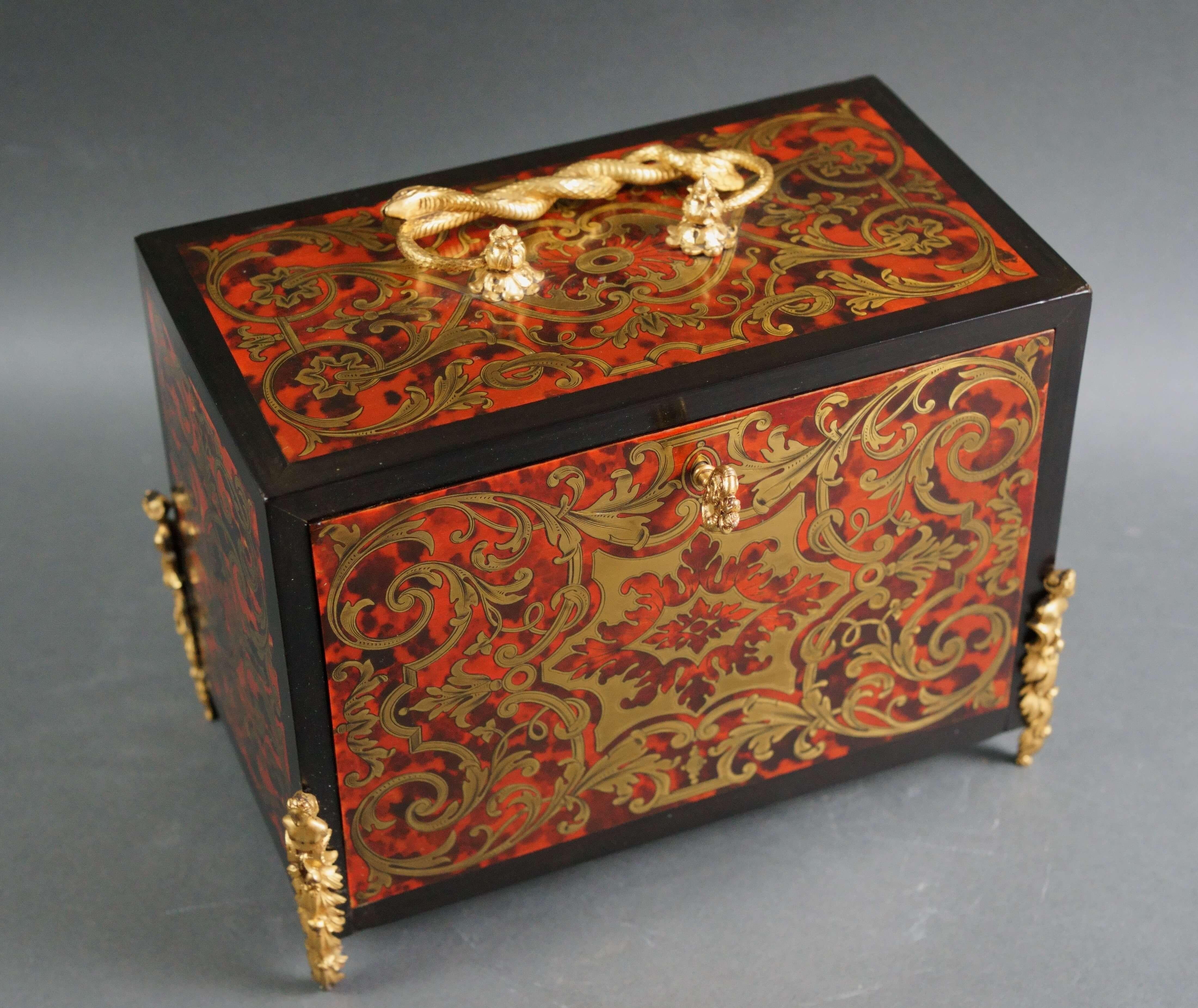 Marqueterie Boulle coin cabinet signed 